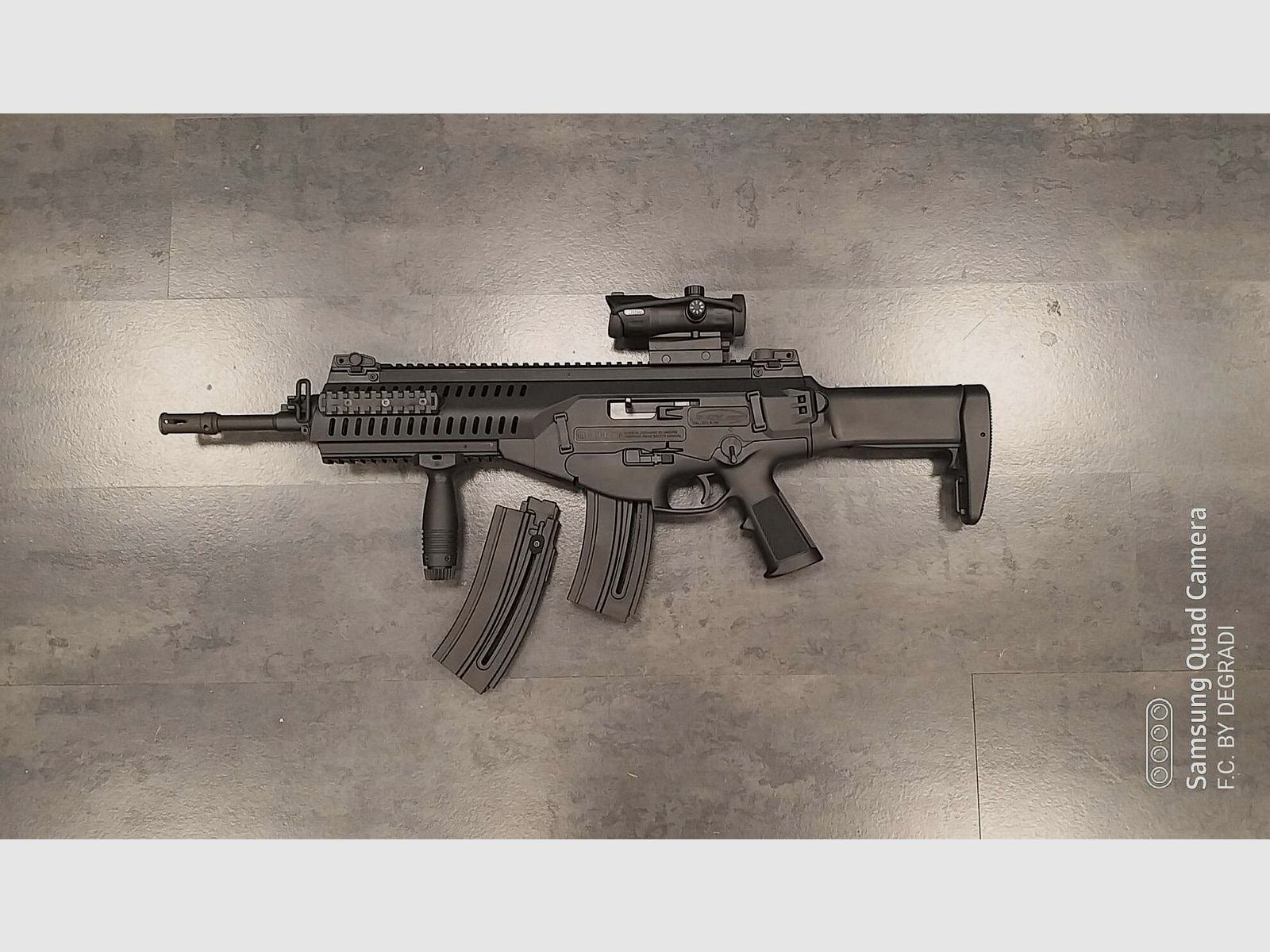 UMAREX BERETTA ARX 160 CALIBRE 22 LR, image 1 sur 4