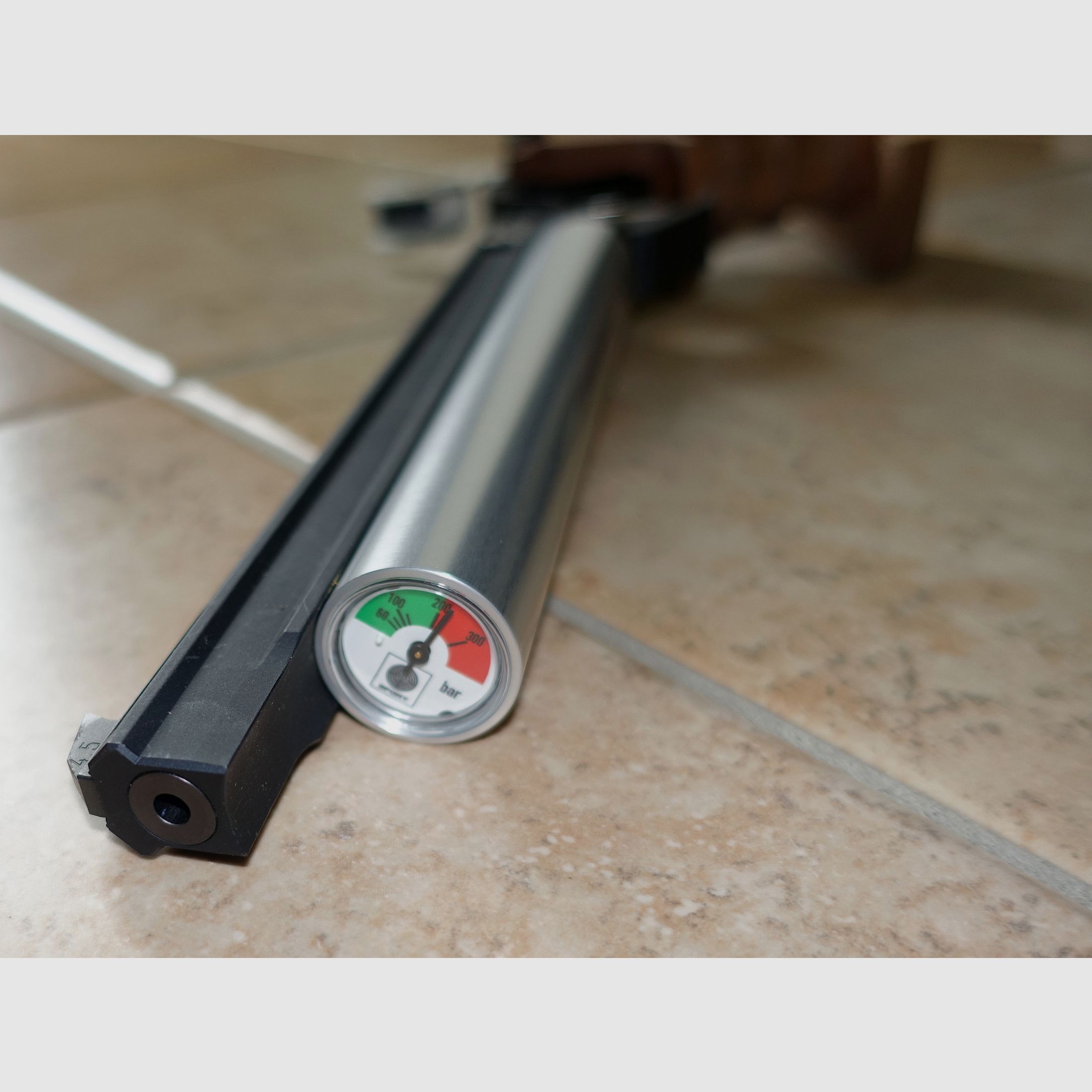 Steyr Pressluft LP Matchpistole im Top-Zustand / Links- oder Rechtsgriff