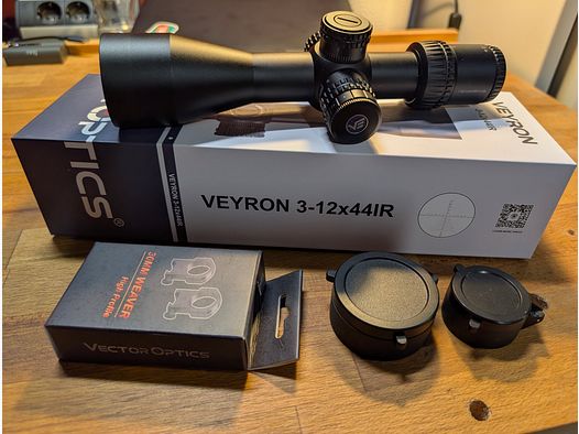 Vector Optics Veyron 3-12x44IR very compact riflescope