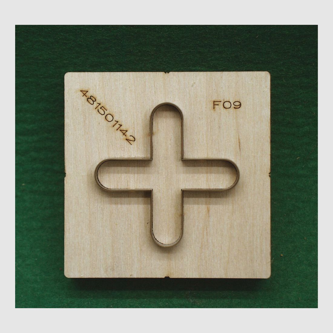 Dispositivo de punzonado GEBU para parches de disparo cruzado calibre 58