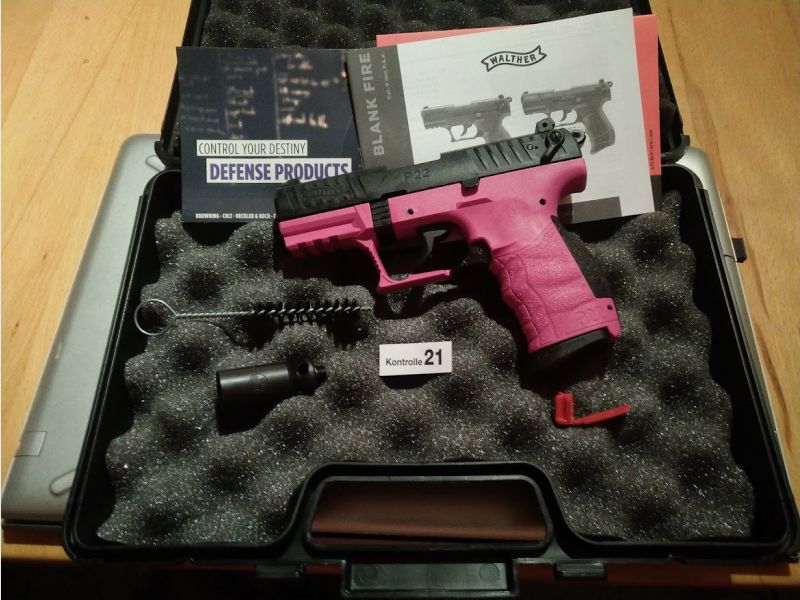 Walther P22 Q Wildberry Schreckschuss Pistole 9mm P.A.K. NEU