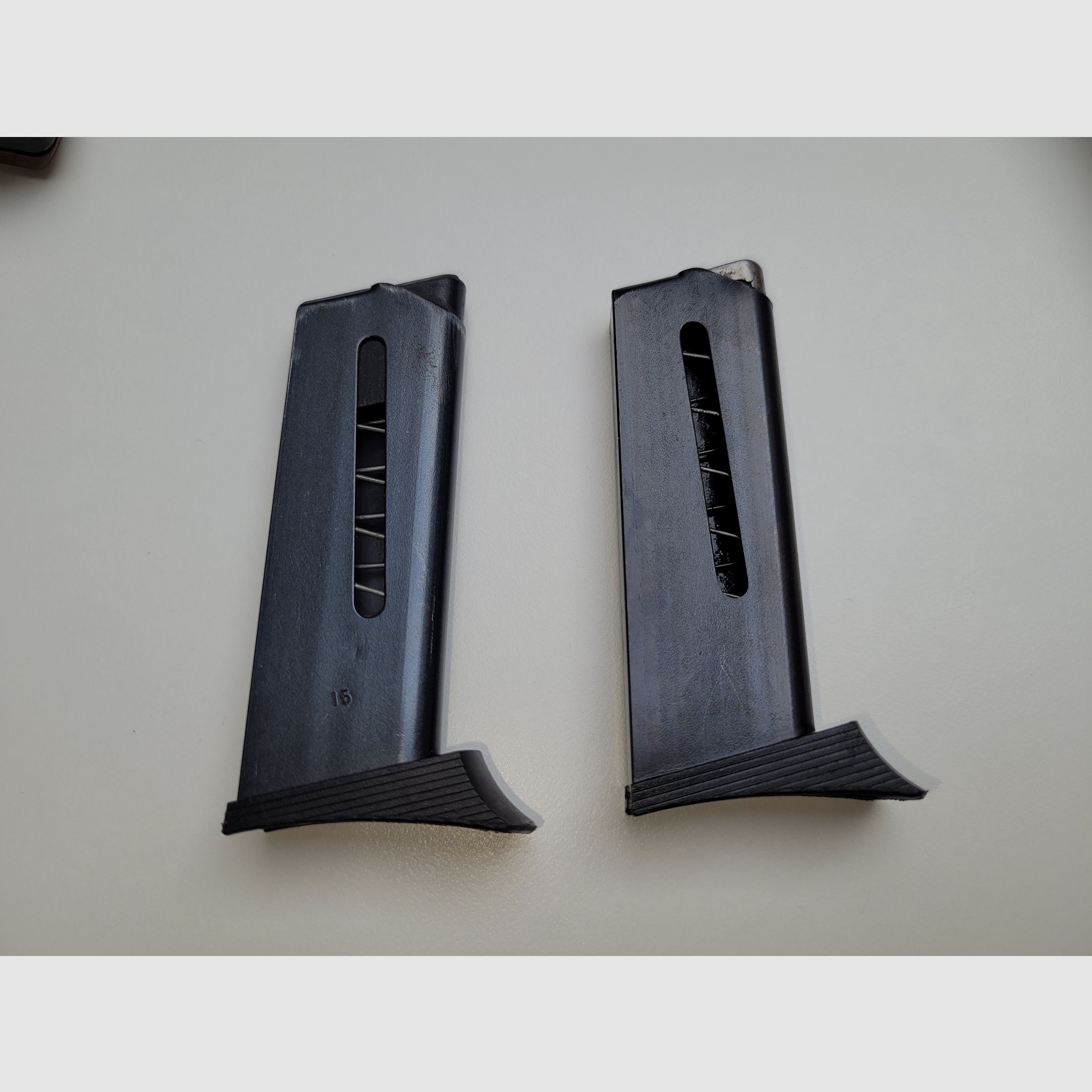 Rhöner SM 15 calibro 8 mm Knall nel PTB 83/2 con imballaggio originale, secondo caricatore e coppa di lancio