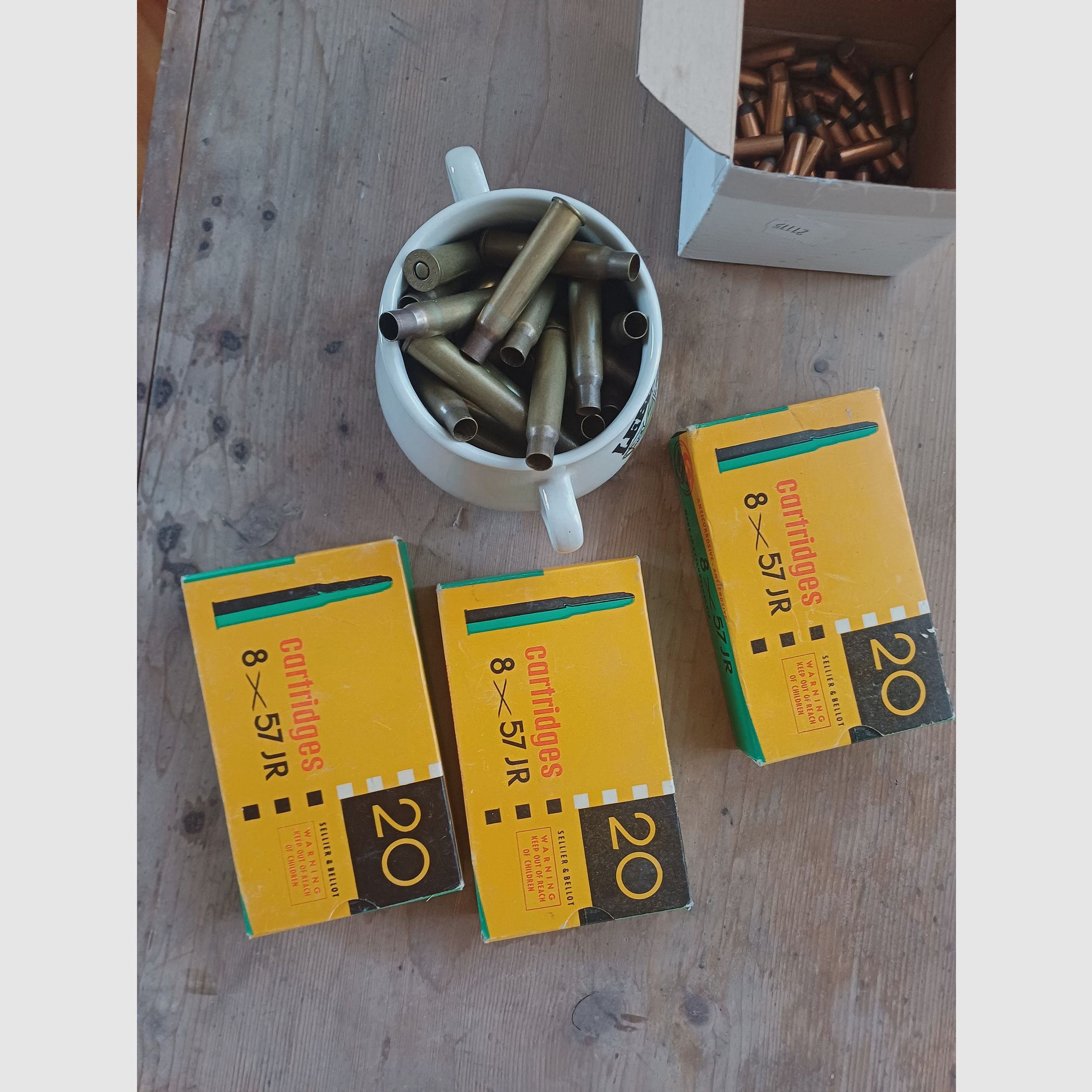 8x57 IR cases and bullets