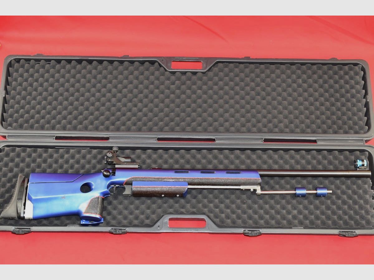 #6118 Anschütz 1813 small-bore rifle, left-handed, cal. .22 LR, image 1 of 36