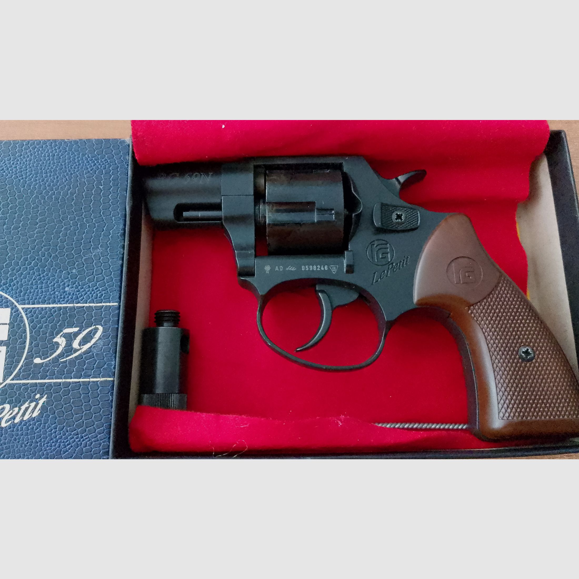 Röhm RG 59N Le Petit Schreckschussrevolver im Kaliber 9mm R.K. mit OVP!