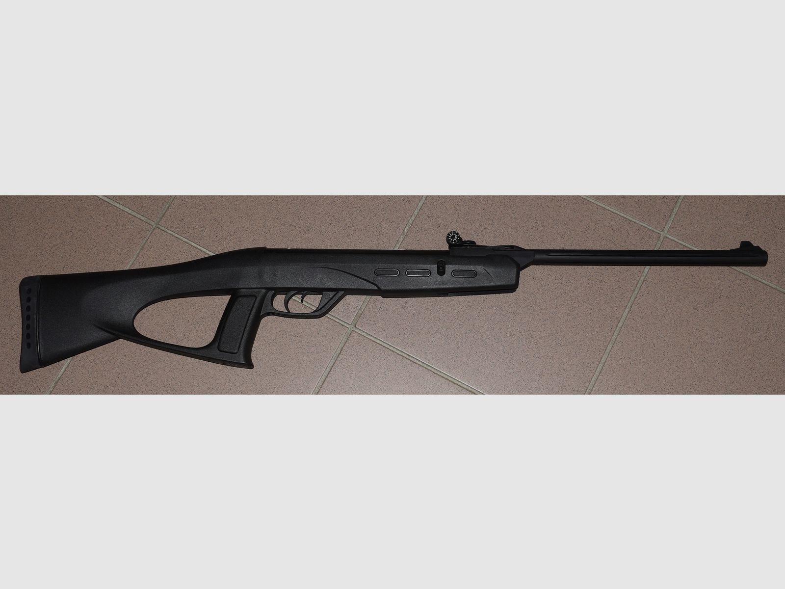 Carabina de aire Gamo Delta Force Fox GT - como nueva -