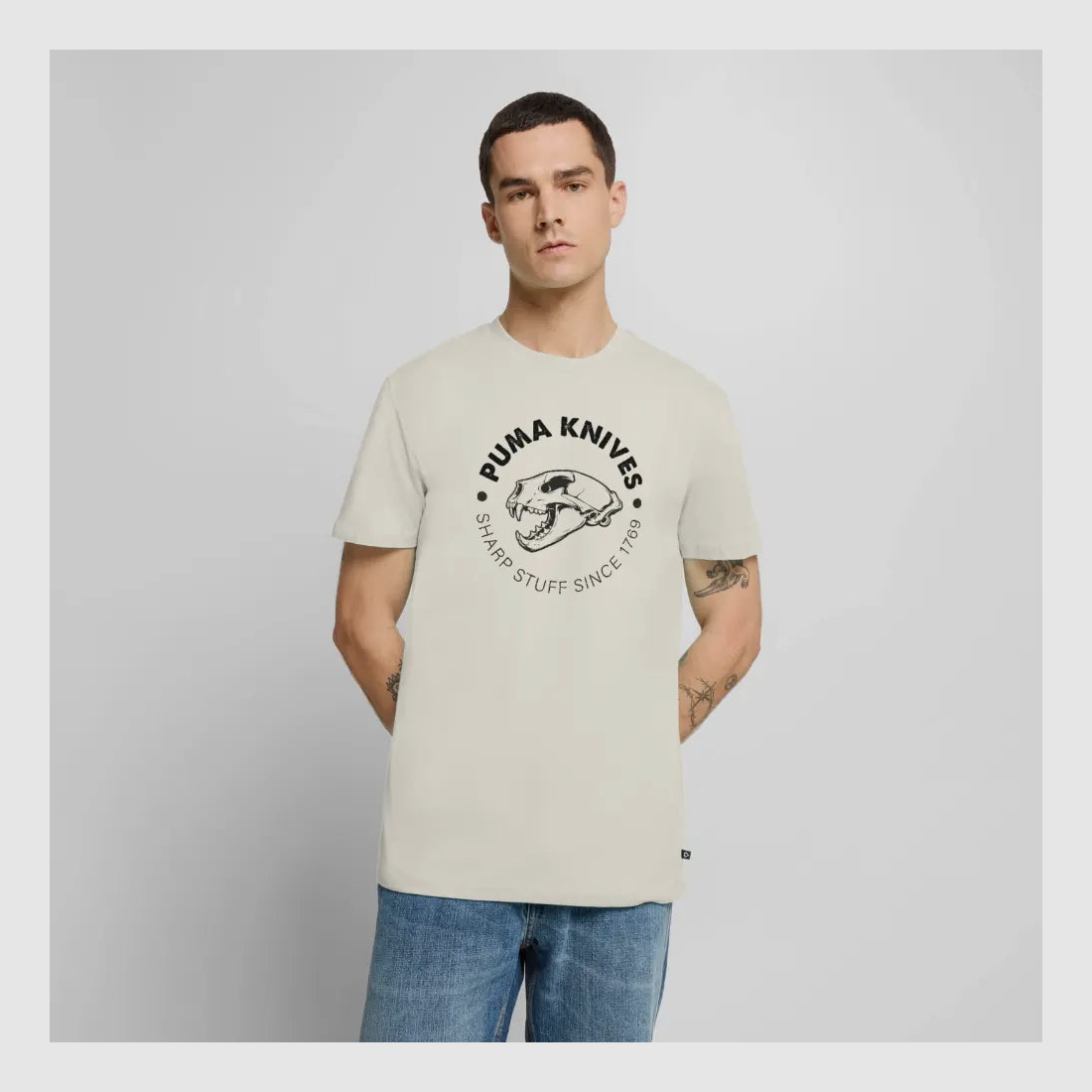 PUMA Heren Premium T-Shirt "PUMA KNIVES Skull BW", afbeelding 3 van 29