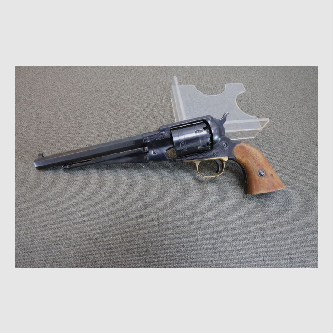 Santa Barbara Revolver a percussione Modello Nuovo Esercito