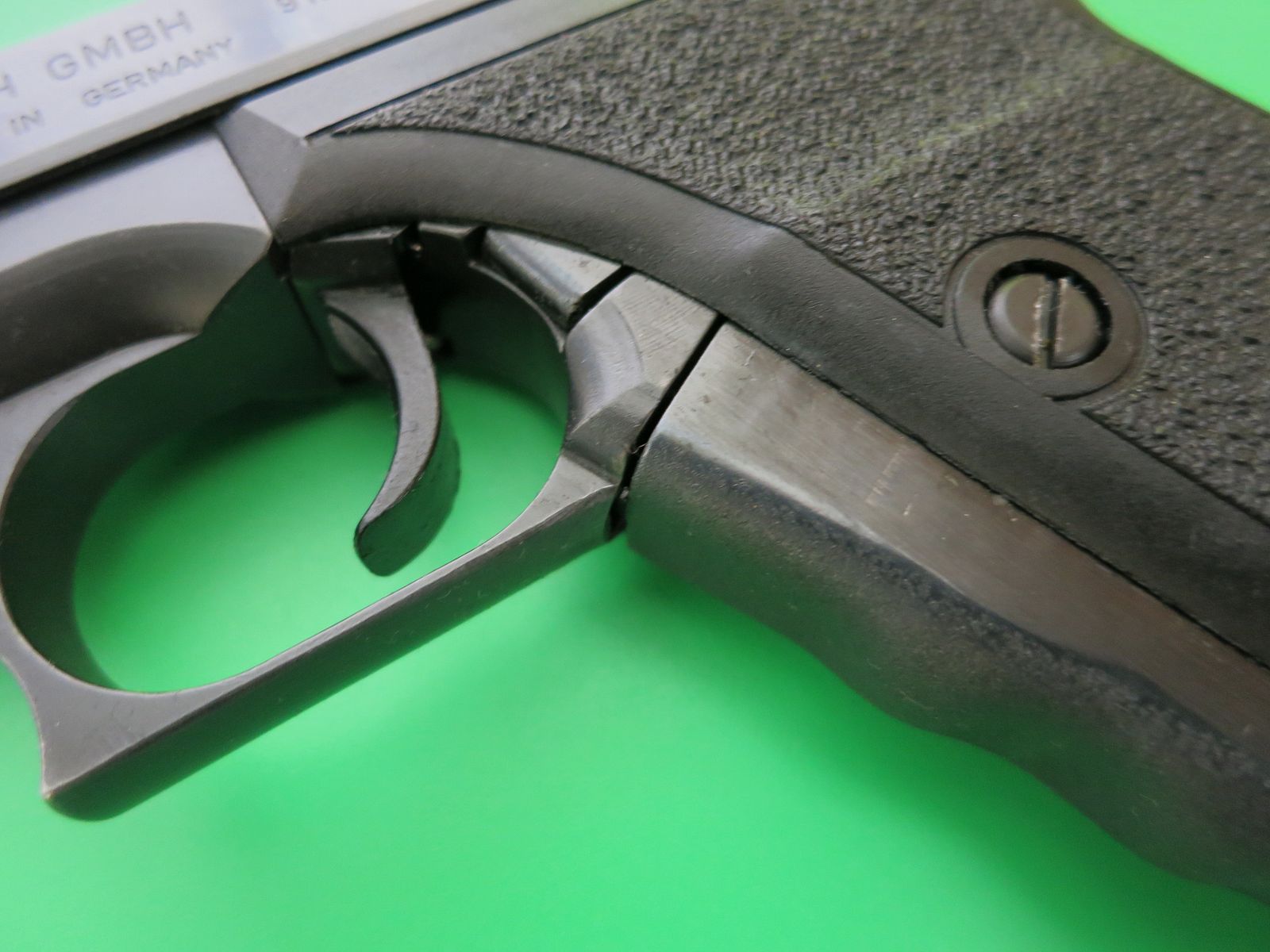 Heckler & Koch P7, PSP (Police Self-Loading Pistol), cal. 9mm Luger, 1st generation     #52