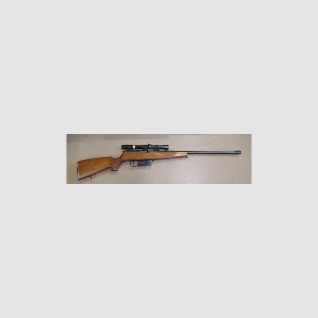 Fusil semi-automatique Voere Kufstein .22lr avec ZF Mars SL