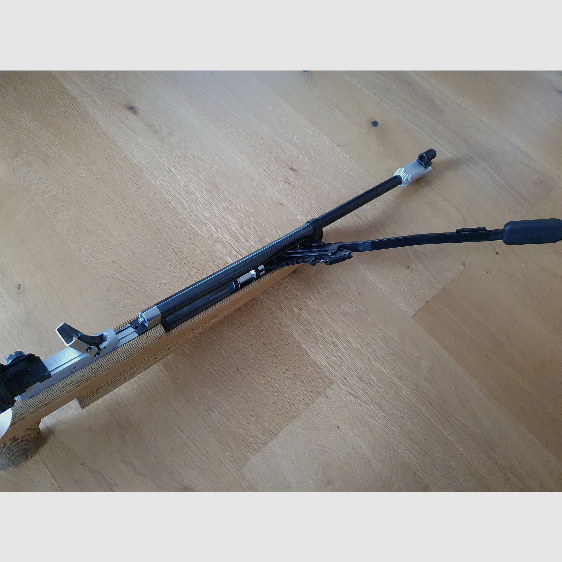 Air rifle model 601 Feinwerkbau including carrying case