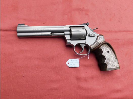 Smith & Wesson Target Champion S&W 686-5 Lauf 6 " Kal. 357 Mag. Griffschalen mit Silbereinlagen