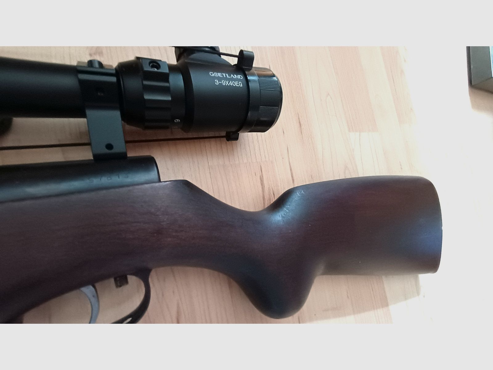 Weihrauch HW 35 4.5 mm ohne F-Zeichen. Mit Zielfernrohr und Tasche.