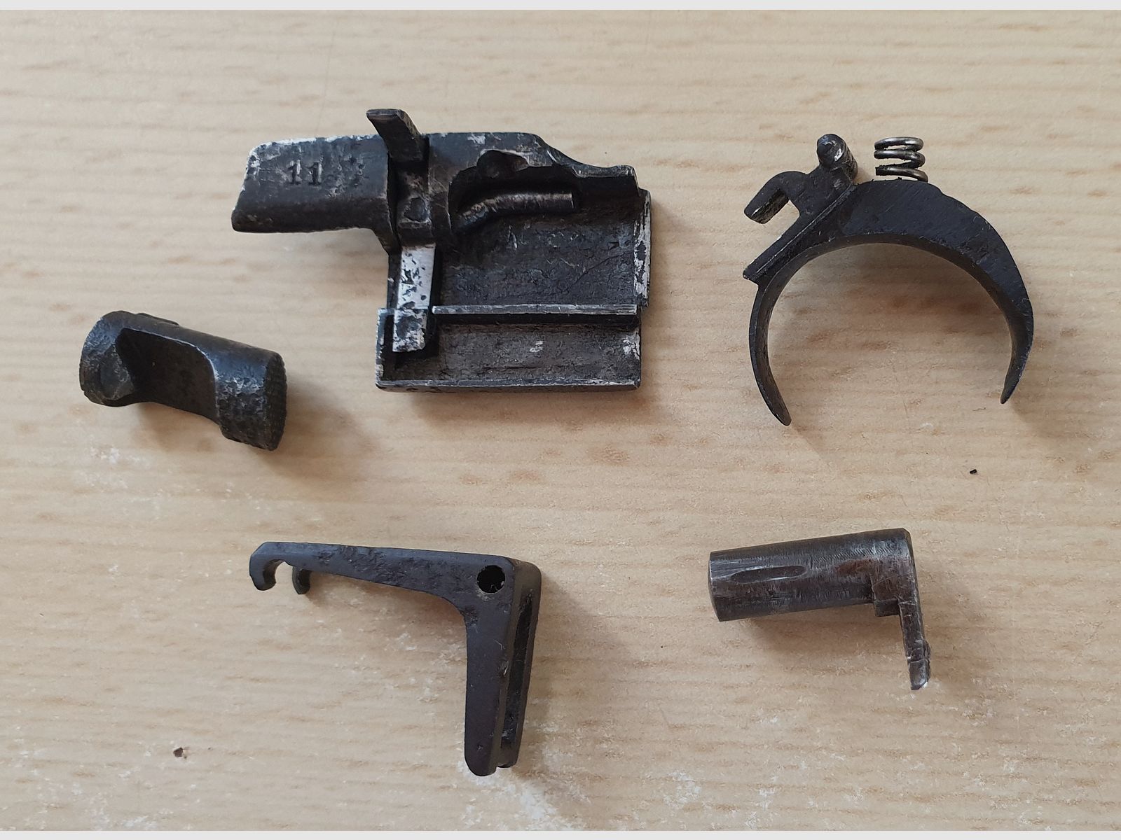  5 Ersatsteile für 08 Pistole gebraucht, Bild 1 von 2