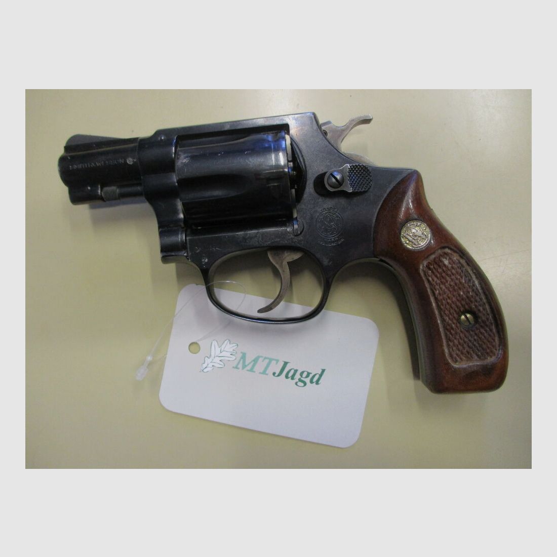 Smith & Wesson 36