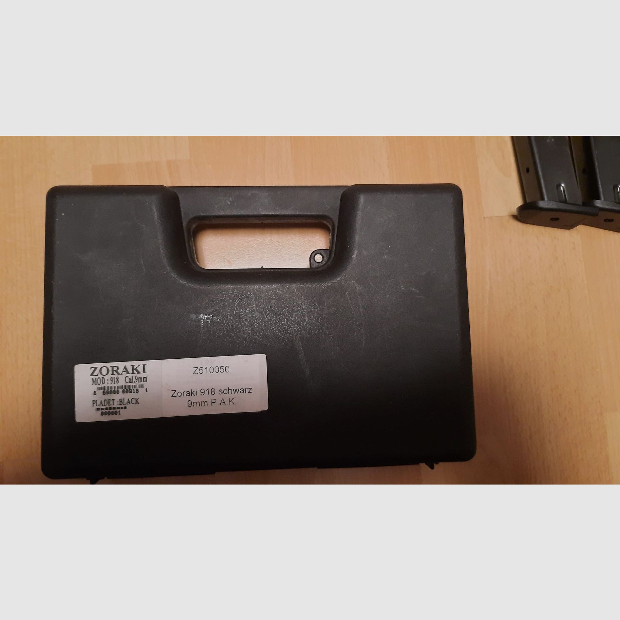 Zoraki 918 Schreckschusspistole Schwarz 9mm P.A.K. mit 2 extra Magazinen
