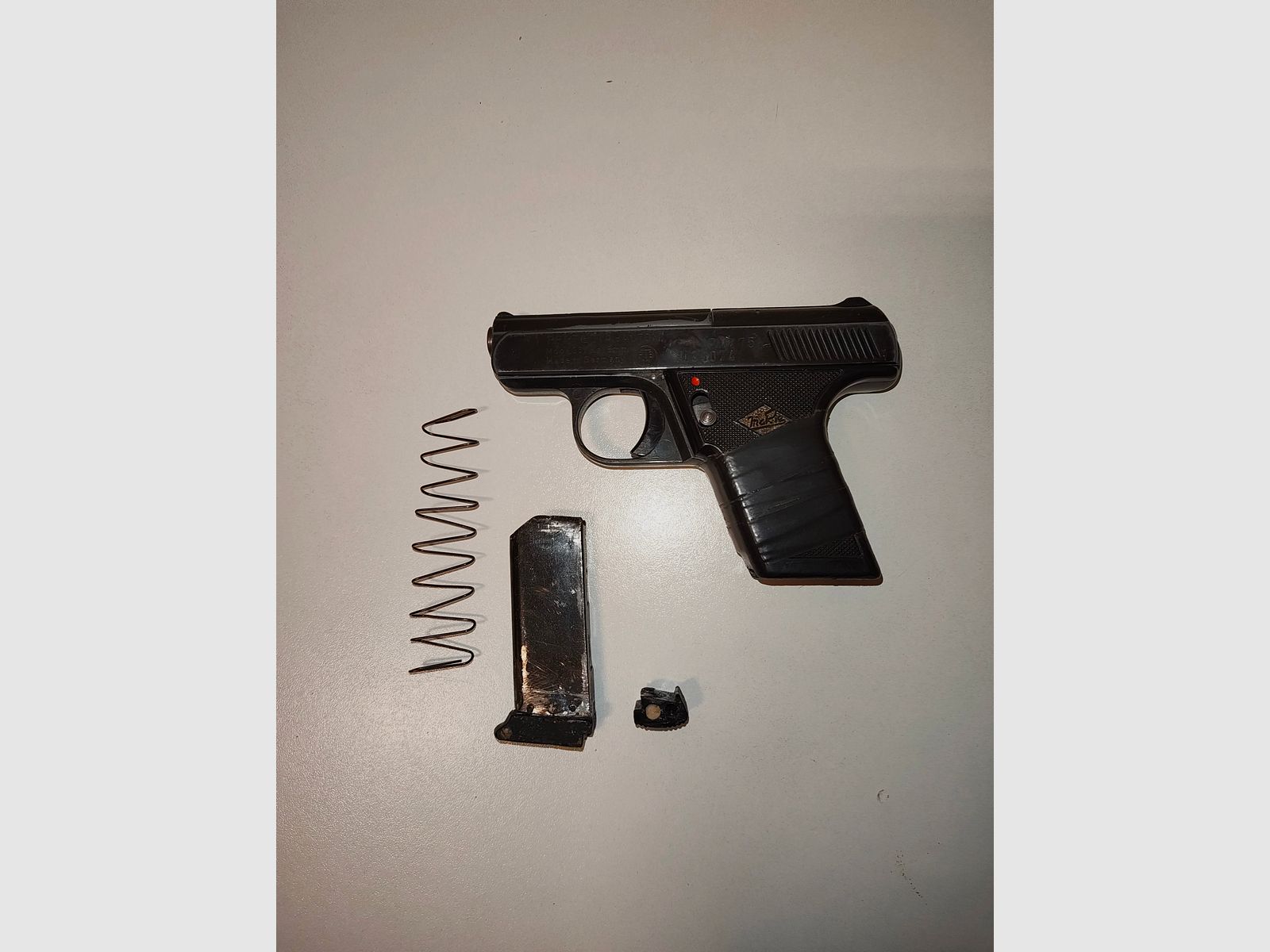 Perfecta Automatic 8mm pak {Read description!}