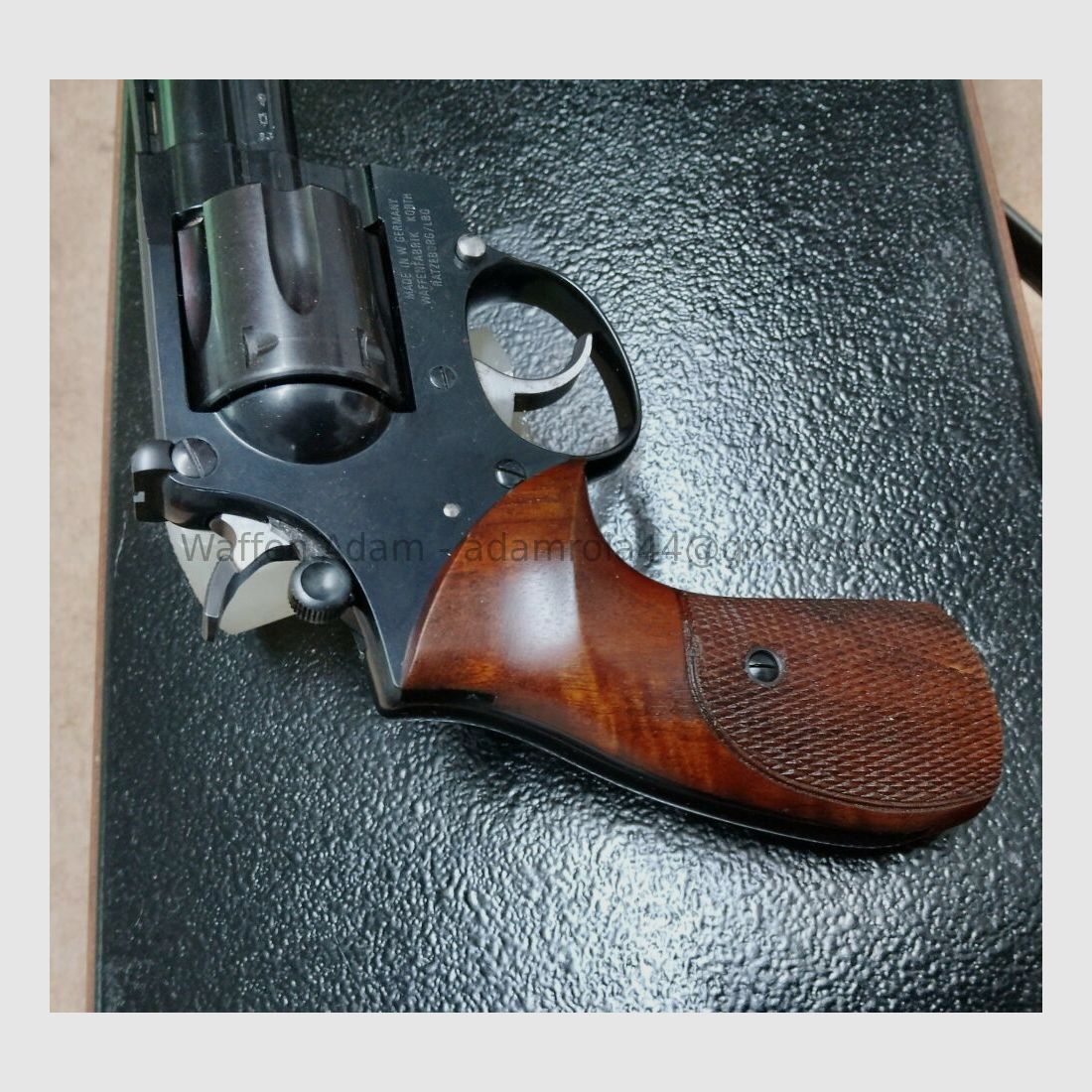 Korth Ratzeburg Combat 357 Mag con tamburo intercambiabile 9mm