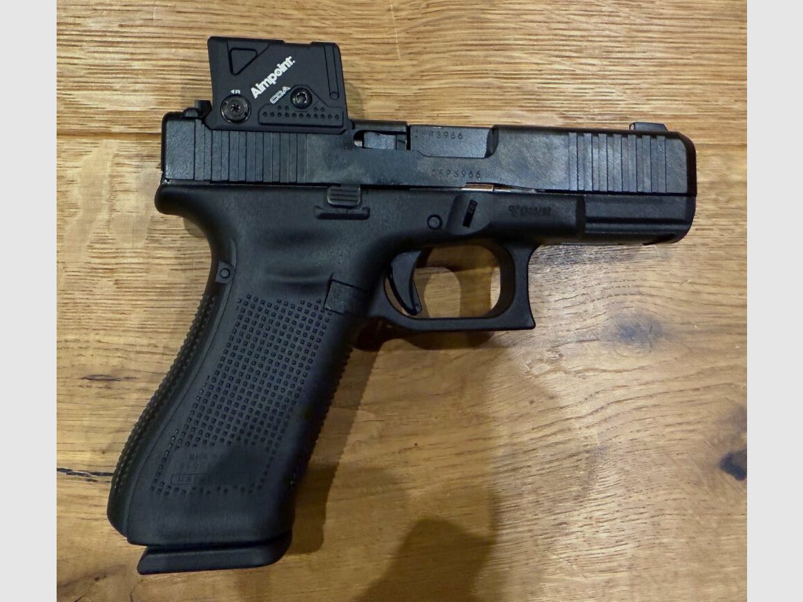 Glock pistol 45 Gen5 MOS/FS A-CUT™ combo with Aimpoint COA