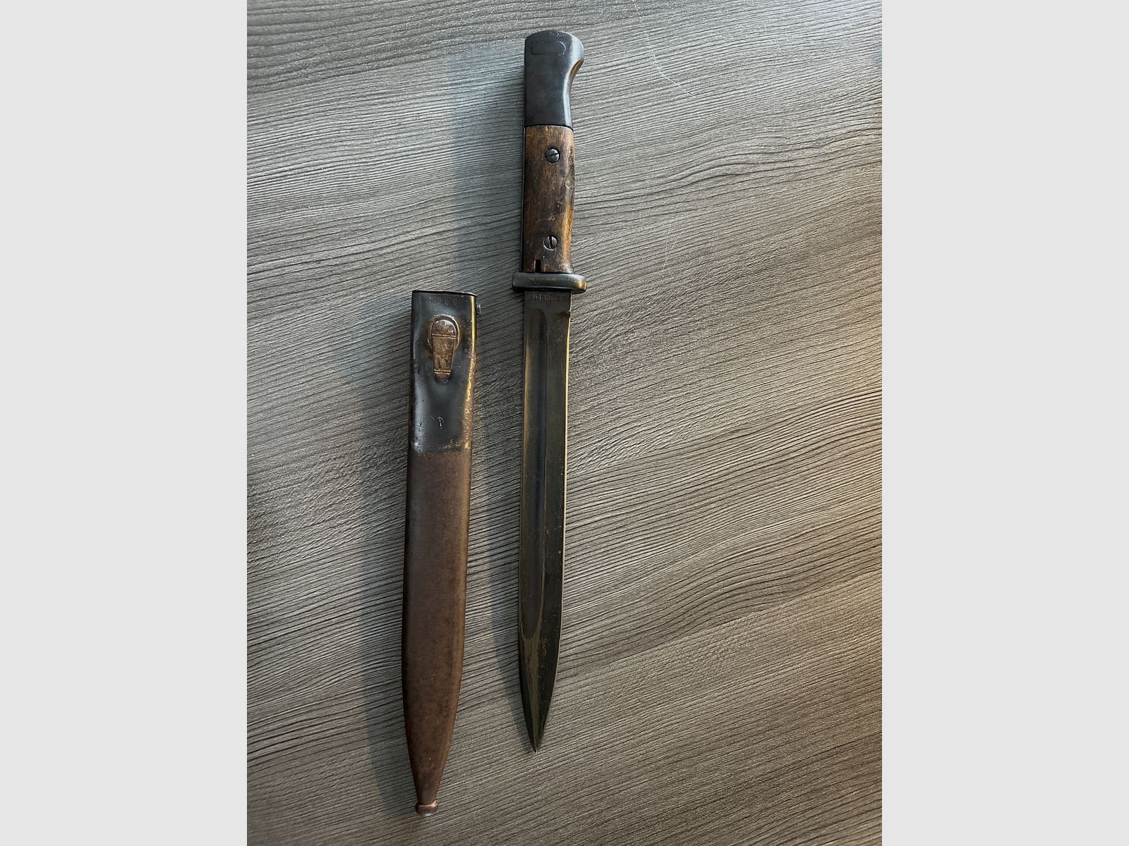 Bajonett Seitengewehr 84/98 III, das Standard-Bajonett der Wehrmacht für den Karabiner 98k