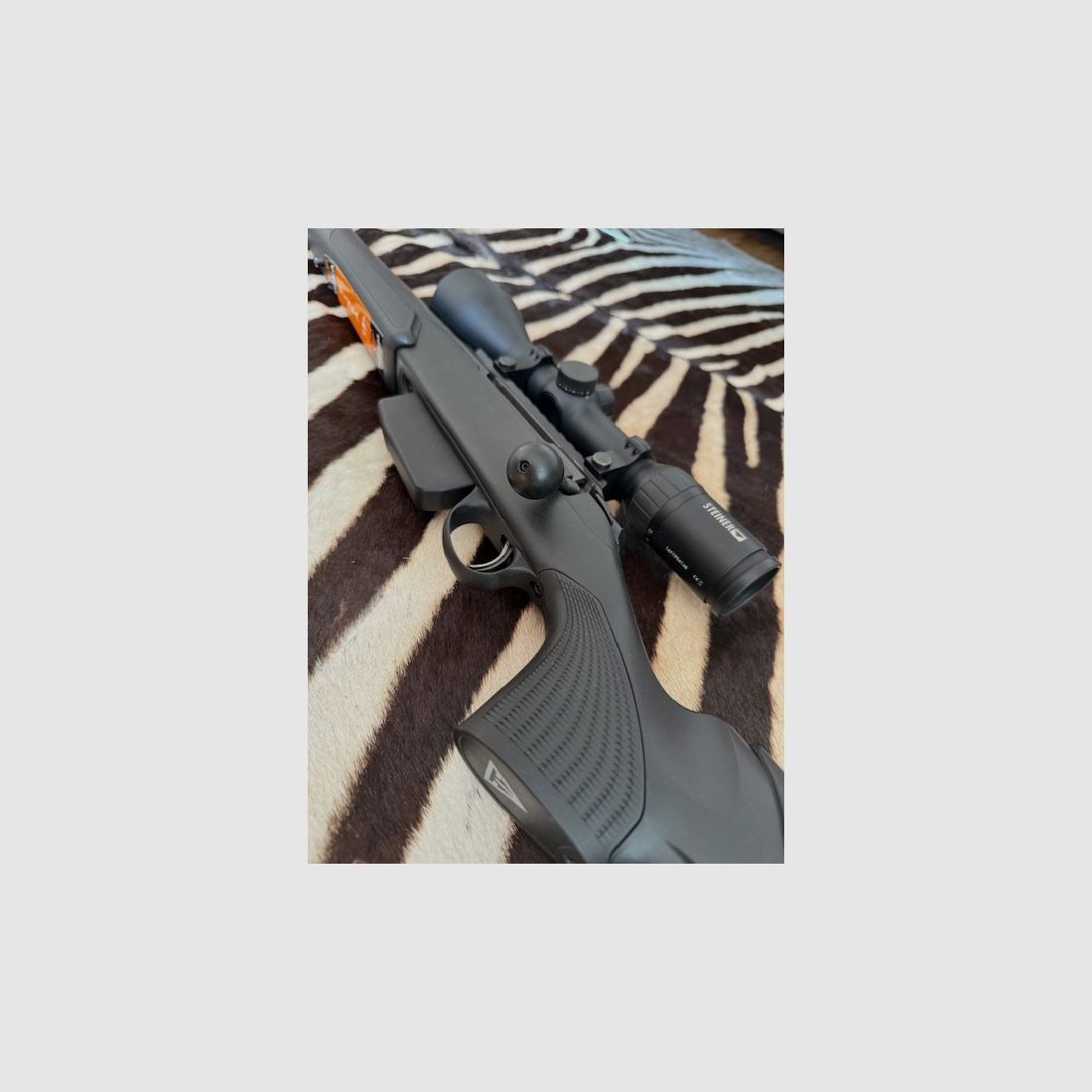 TIKKA T3x VARMINT .308 Win. SYSTÈME GAUCHE STEINER RANGER 3-12 x 56