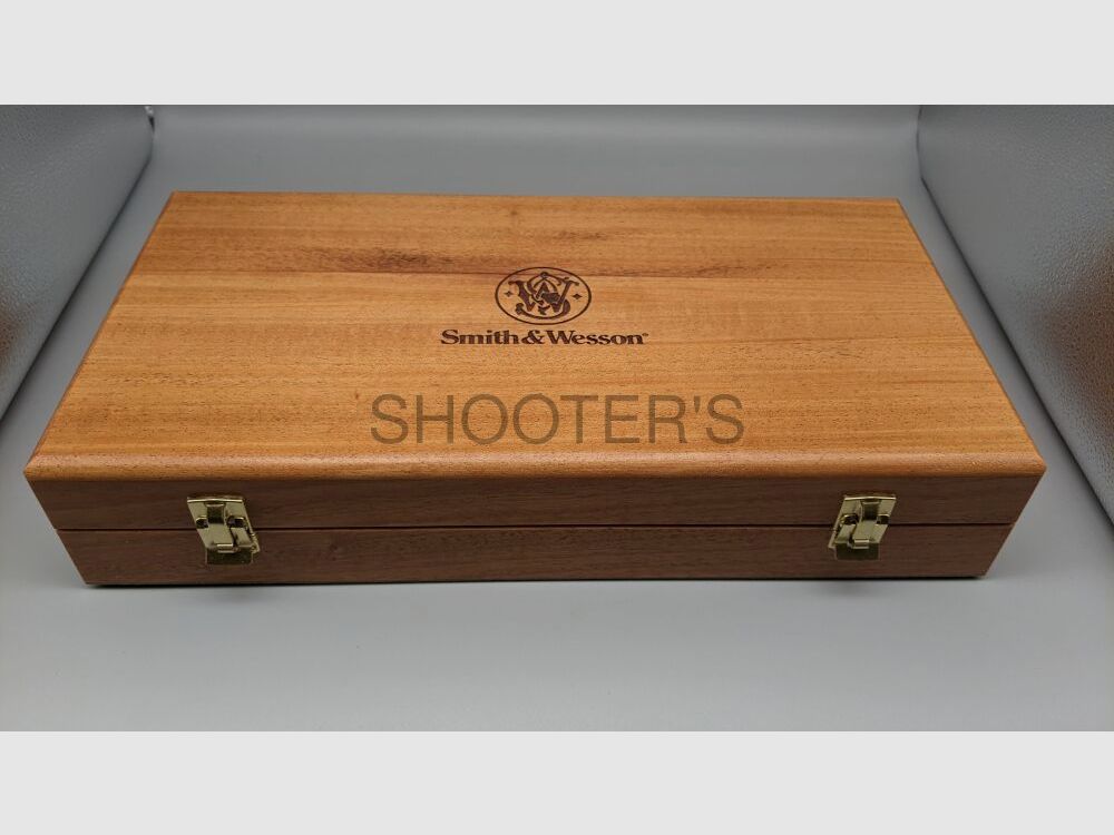 Smith & Wesson S&W Revólver Mod. 29, 6 1/2" (Serie Clásicos), .44RemMag