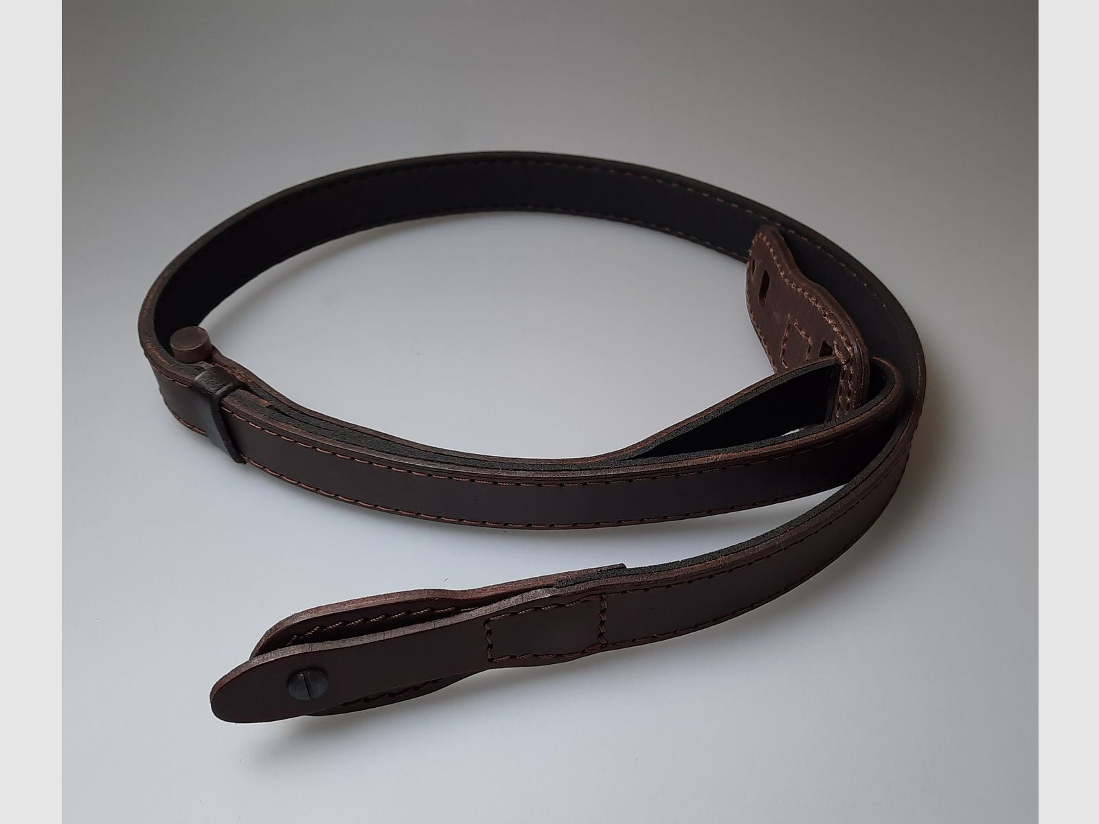Gewehrriemen mit Knebel, dunkelbraun (Riemenbreite 3cm), Bild 1 von 2