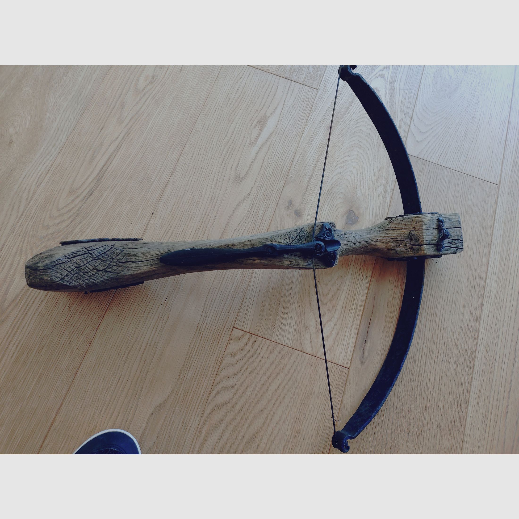 Armbrust historisch antik 