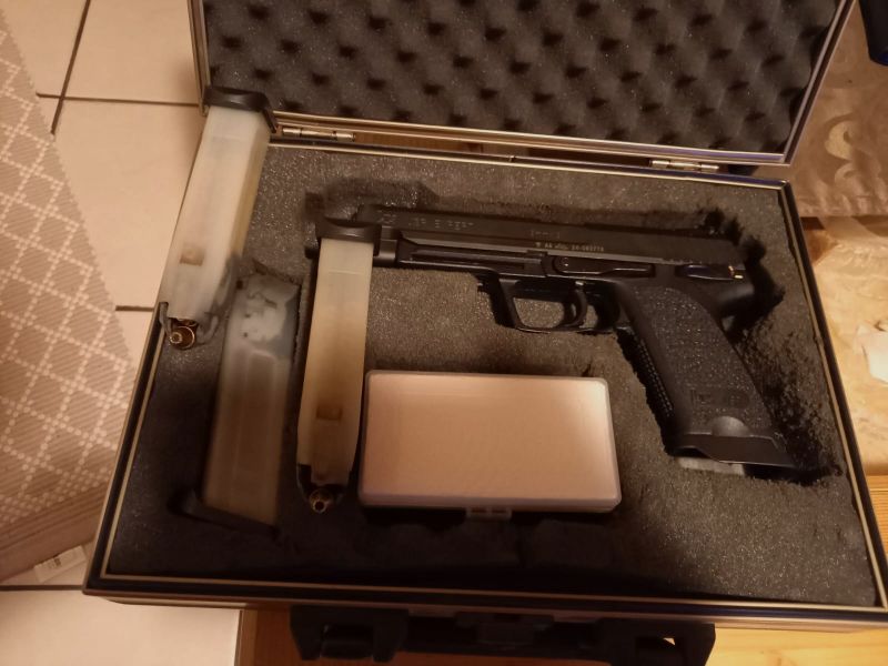 USP-Expert 9x19 viel Zubehör