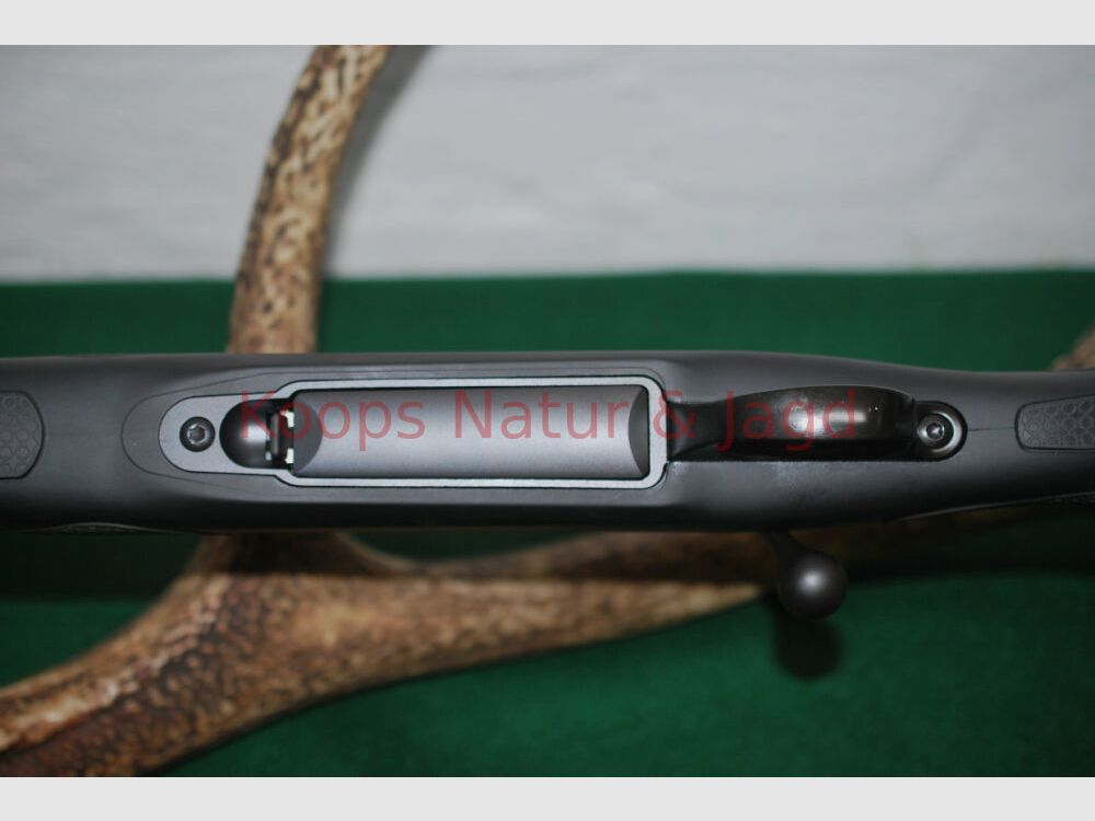 Sako 85 Synthetic Black