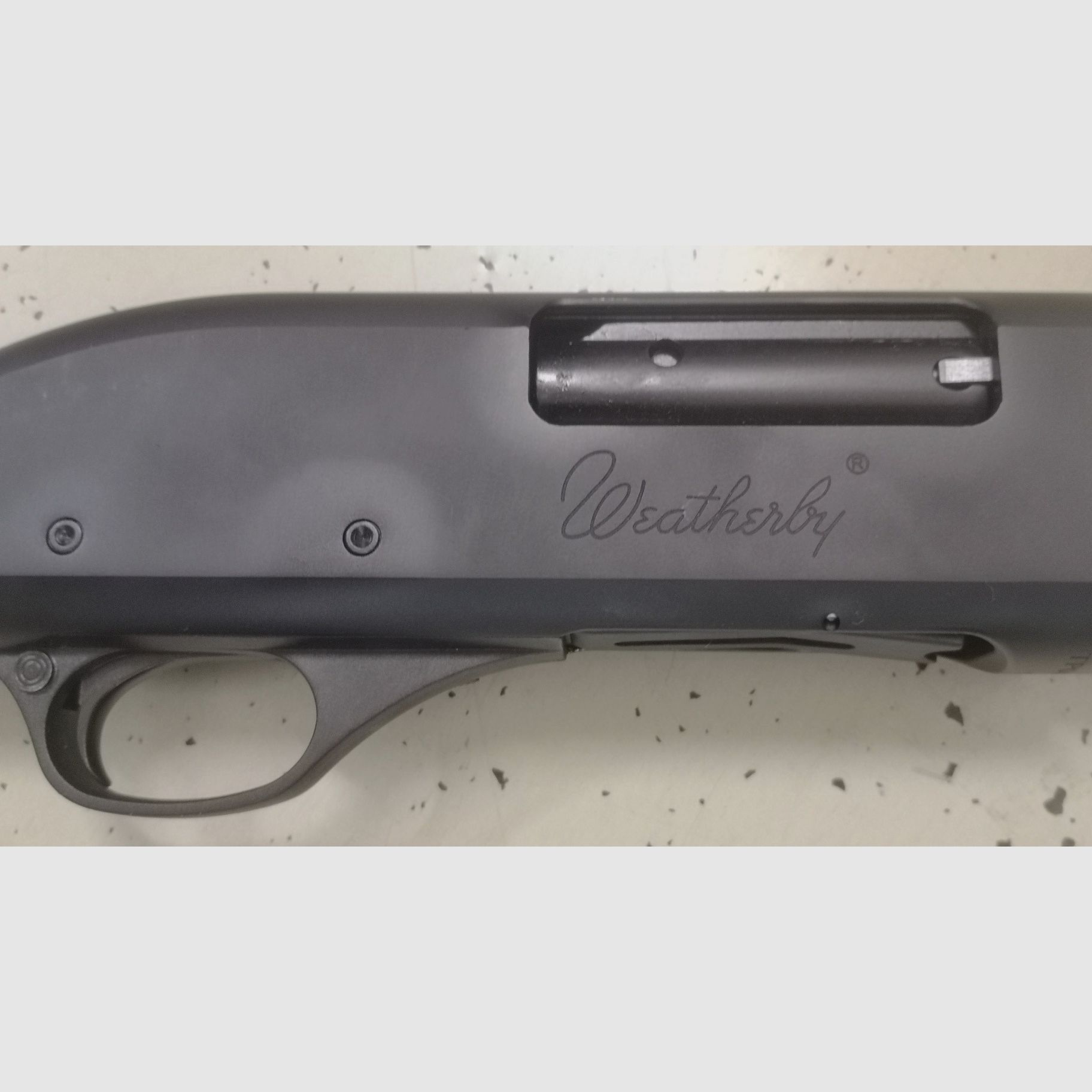 Pumpgun 12/76 Weatherby Crânes