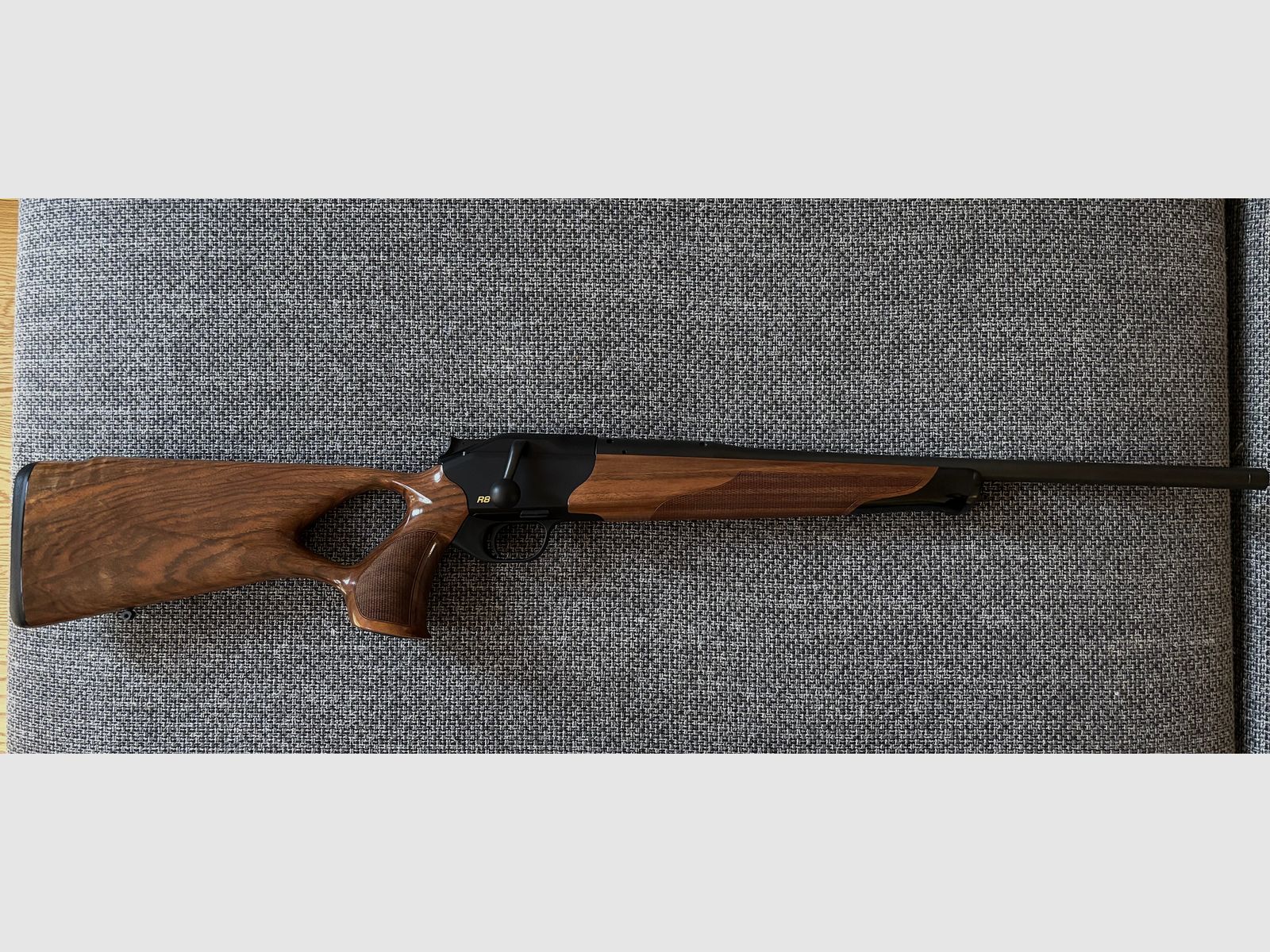 Blaser R8 Success, Holzschaft