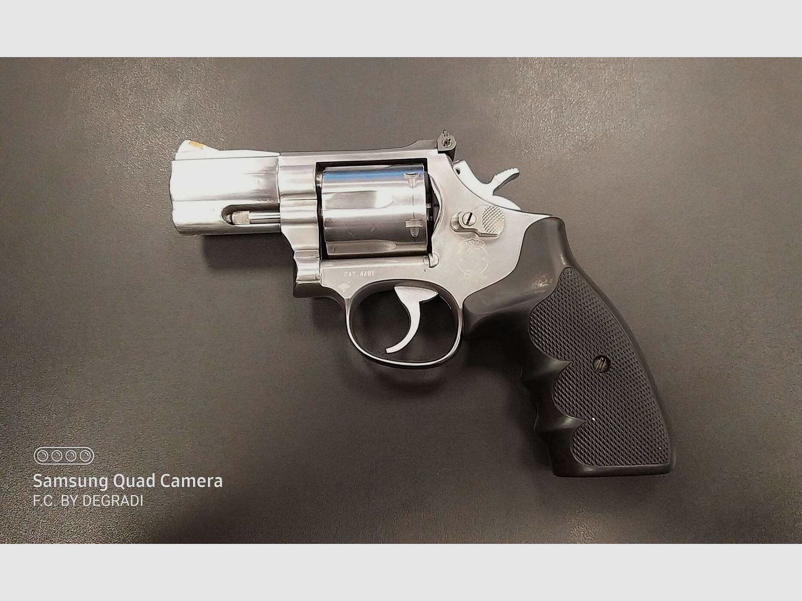 SMITH & WESSON 686-3 INOX 357 MAGNUM, image 1 of 3