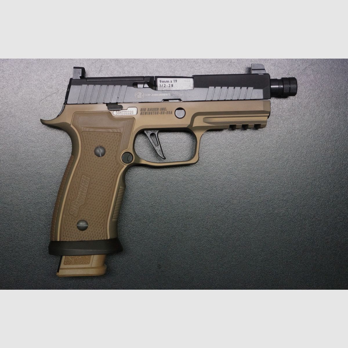 Sig Sauer P320 AXG Combat, Bild 1 von 5