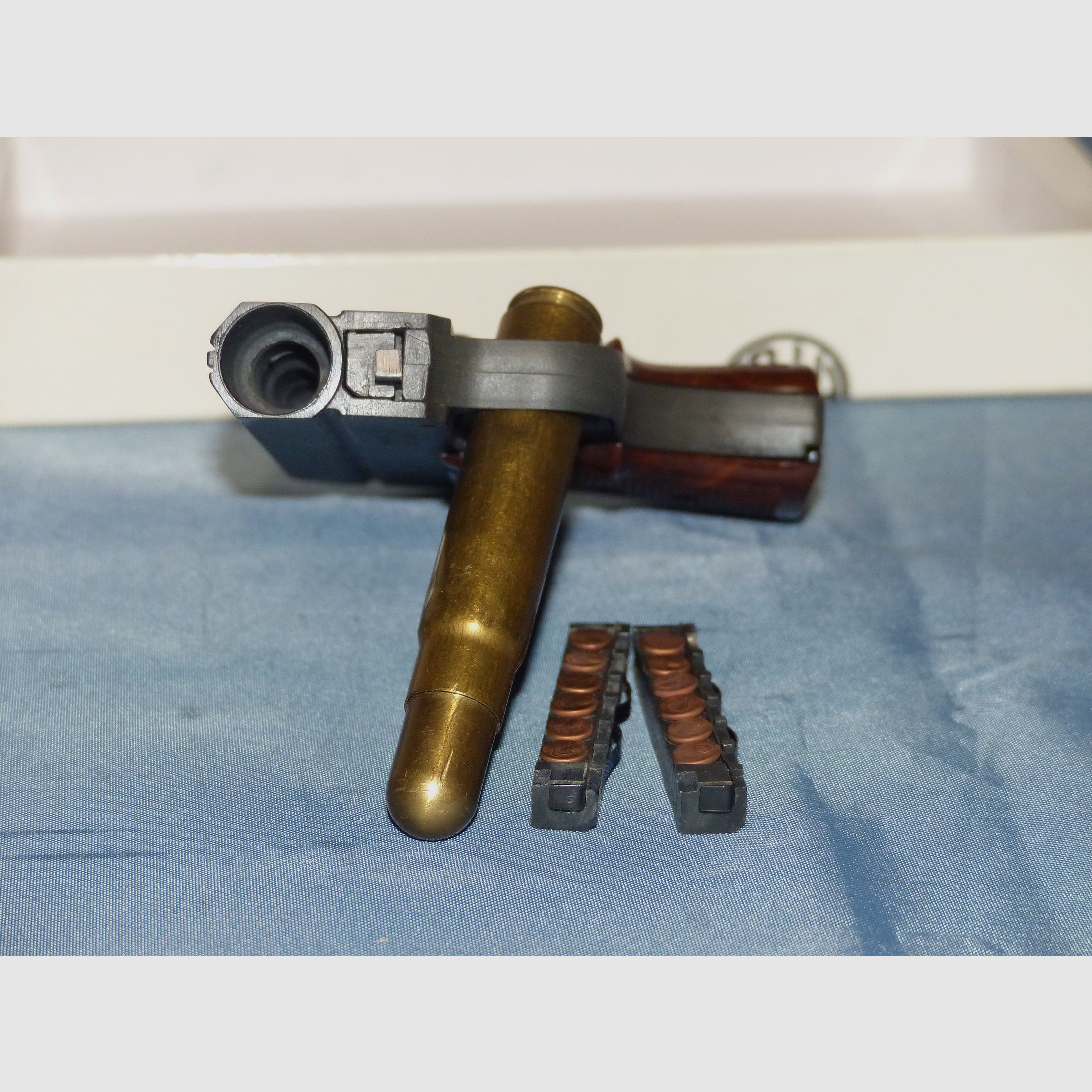 Schreckschuss Gas Pistole EM-GE 63 Cal. 6 mm Knall PTB 6 OVP 3 Magazine vintage