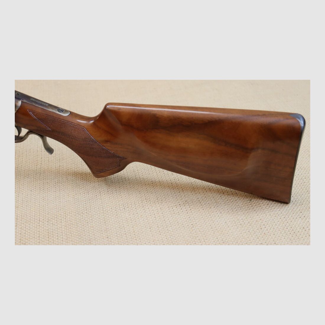 Pedersoli High-Wall Winchester 1885 inkl. Malcolm Scope .38-55Win