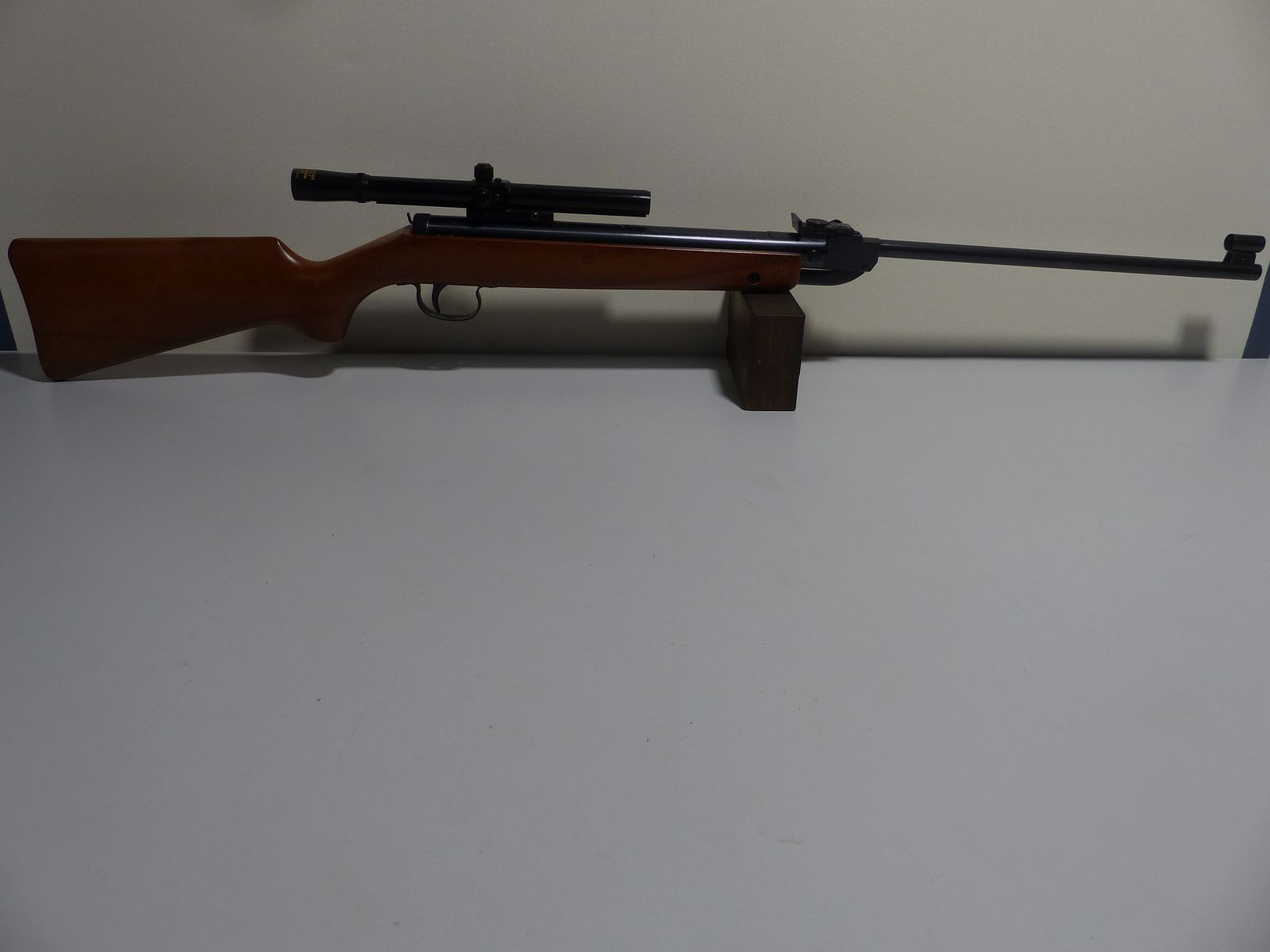 DIANA 24 Luftgewehr mit Optik 