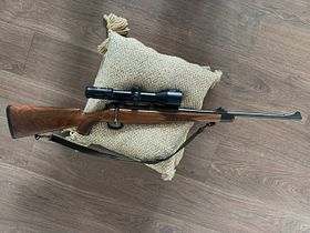 Mauser M03 Repetierbüchse mit Zeiss Victory Varipoint Glas