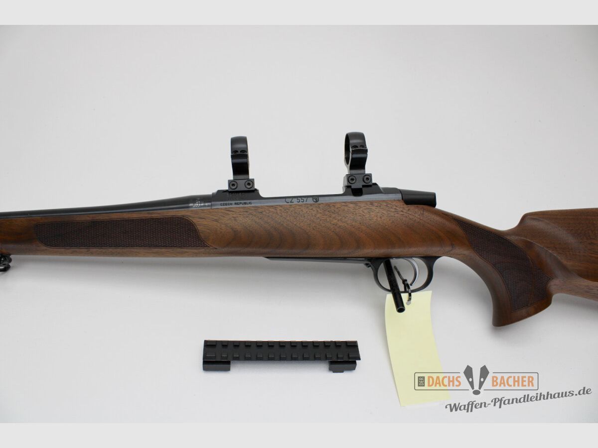 Rep. Büchse CZ 557 LUX Kal. 8x57 Mündungsgewinde mit Schiene und 30er Ringen, Bild 3 von 8