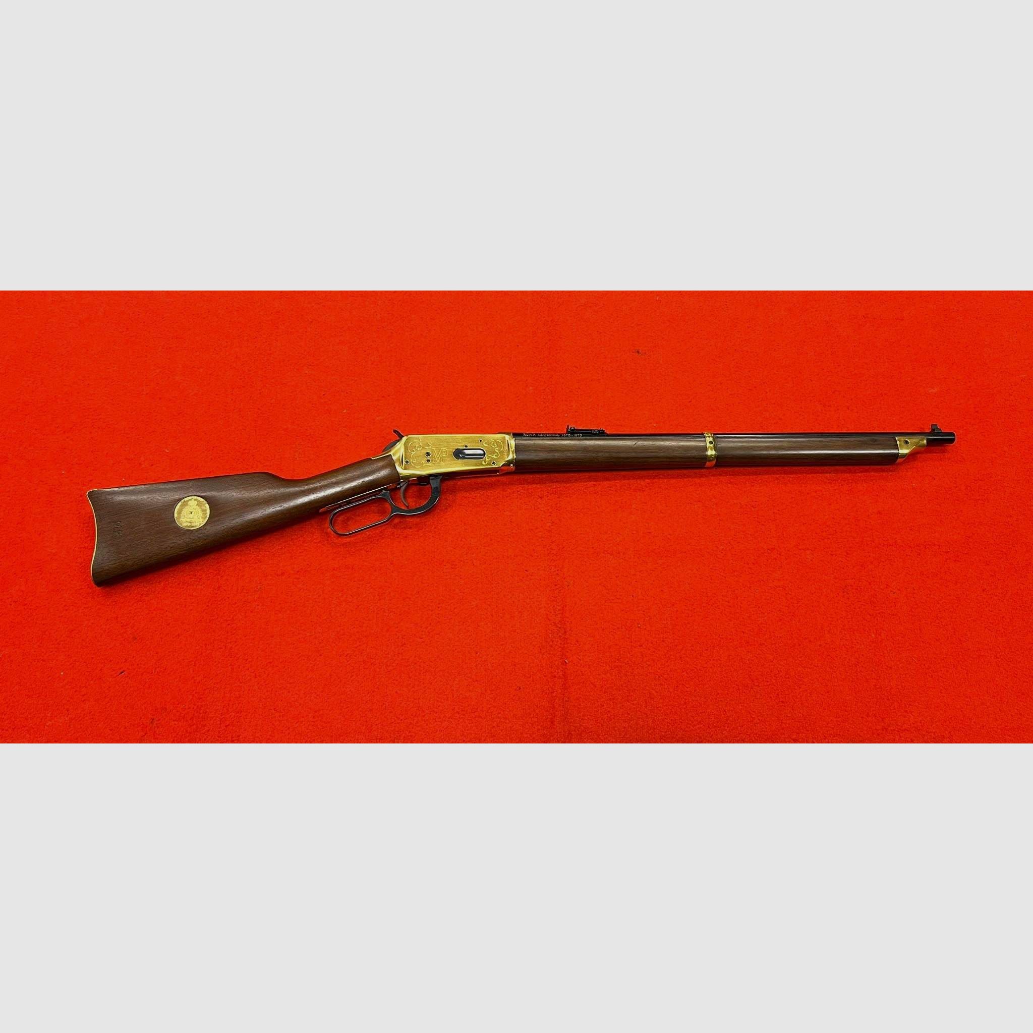 WINCHESTER MODÈLE 94 MUSQUETTE POLICE MONTÉE ROYALE CANADIENNE CALIBRE 30-30 WINCHESTER, image 1 sur 5