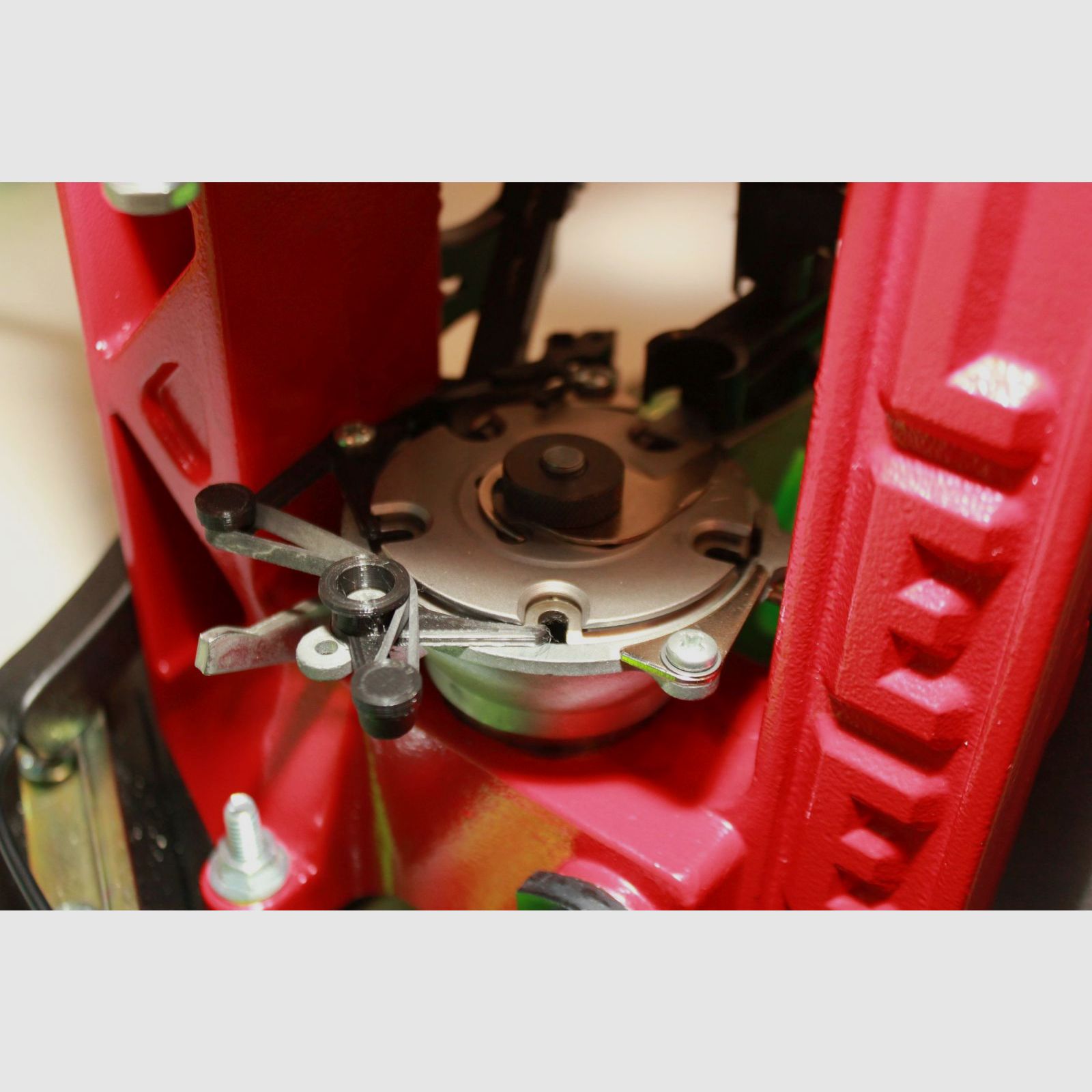 Alpha Precision - Case Guide for Lee Loadmaster Reloading Press