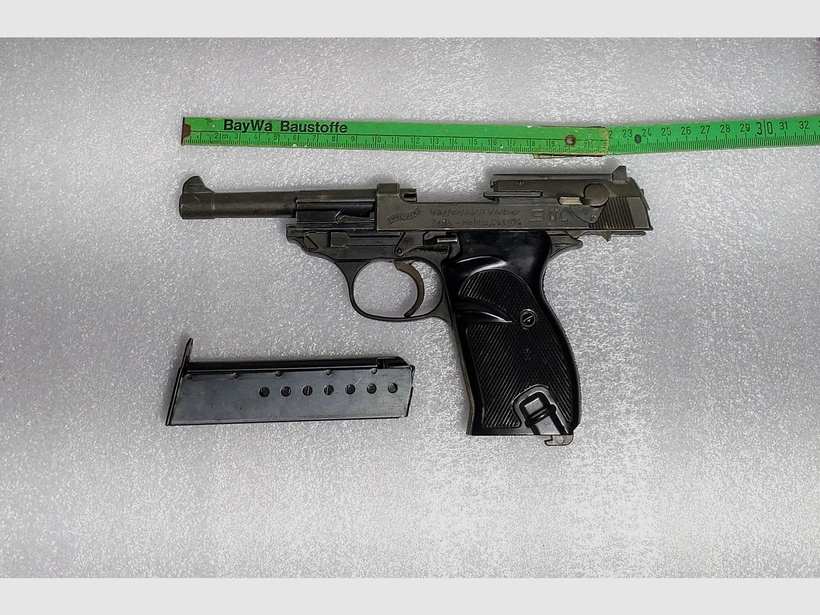 Deko-, Modellwaffe Pistole P 38
