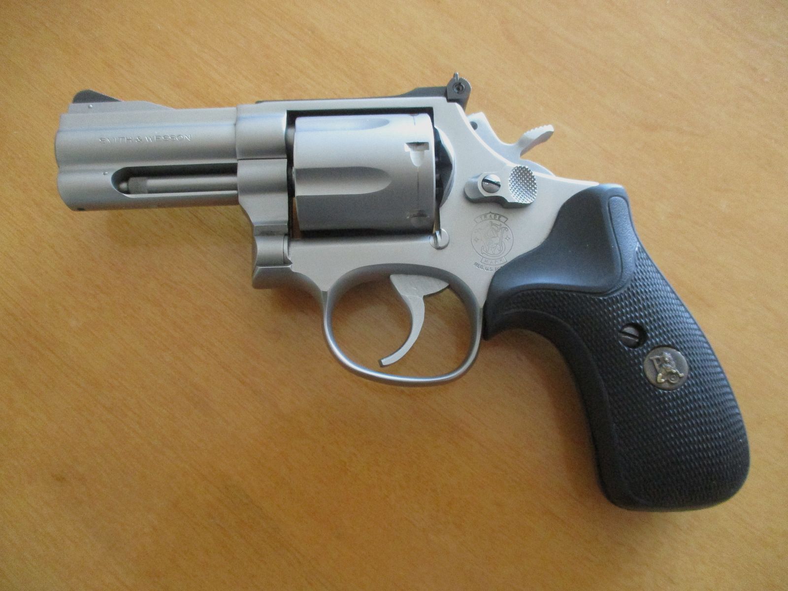  Smith & Wesson  .357Mag 686-1 CS1  3" US Customs Service