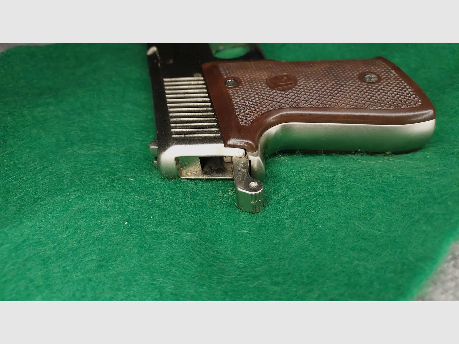 Röhm RG 300 Schreckschuss Pistole (RG300) Kal. 6mm Flobert VERNICKELT (PTB 327)