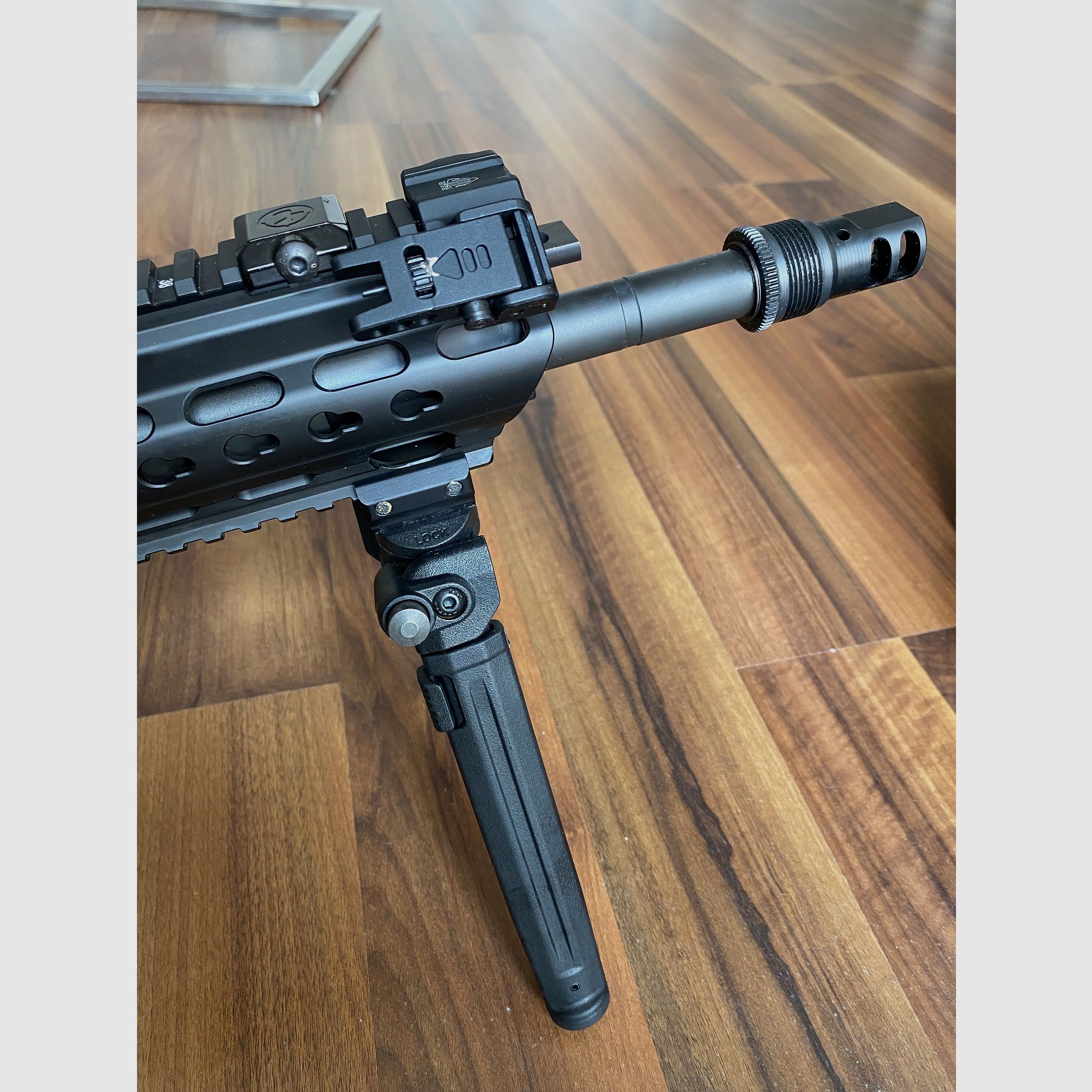Hecker und Koch MR308 13 inch - complete package / scope / gas system from BURK as new