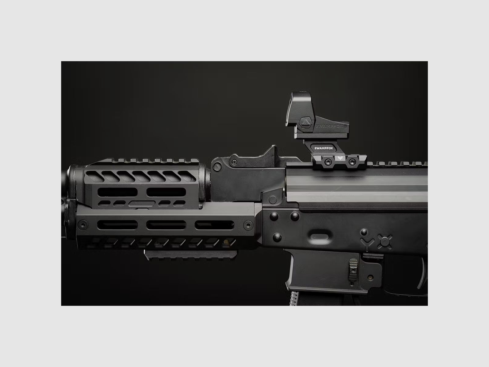 Swampfox Justice II 1x30 RMR Reflexvisier - 4-in-1 Multi-Reticle, rot