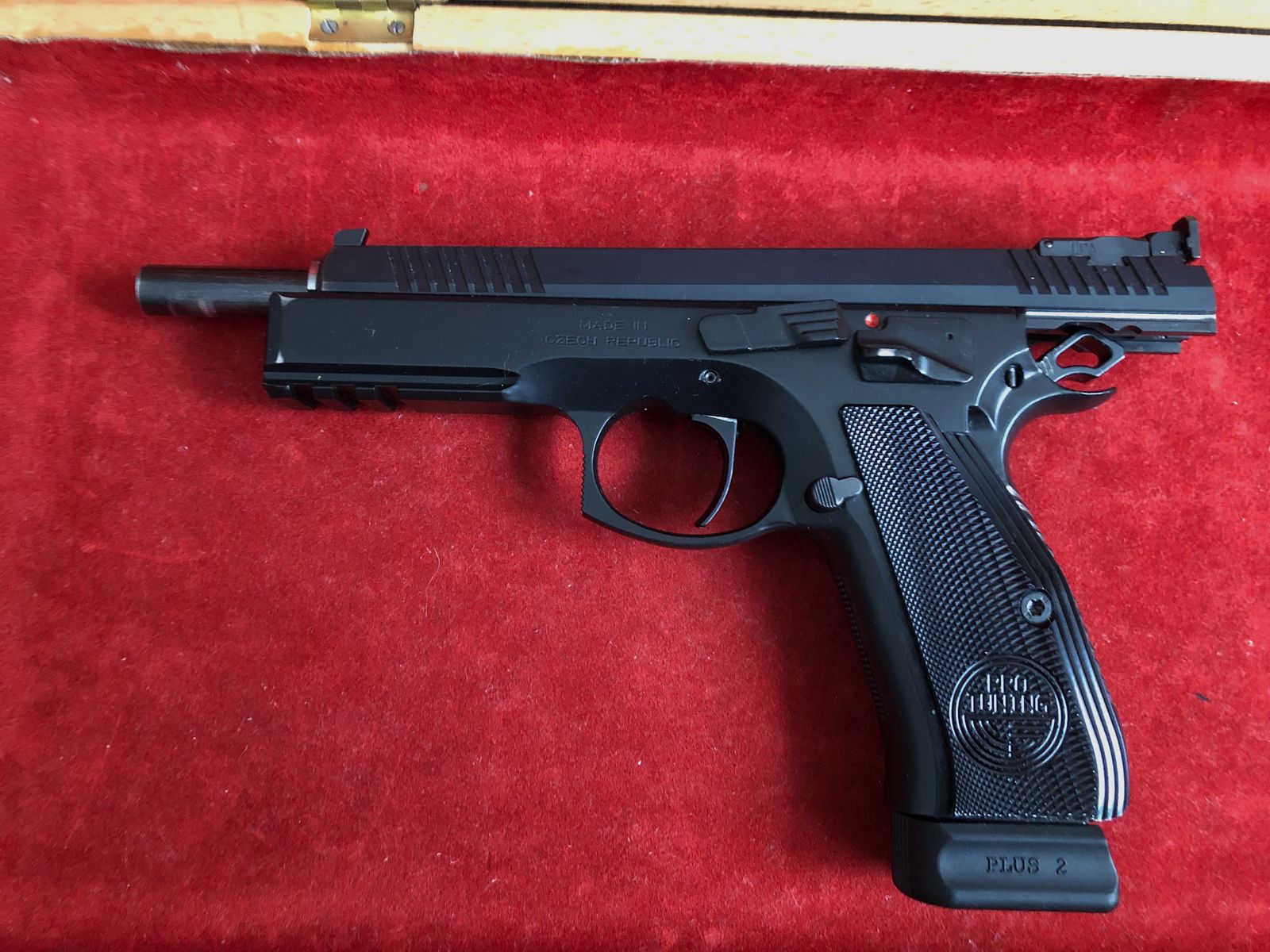 Pistol of the type CZ Taipan Pro Tuning in caliber 9 mm Luger