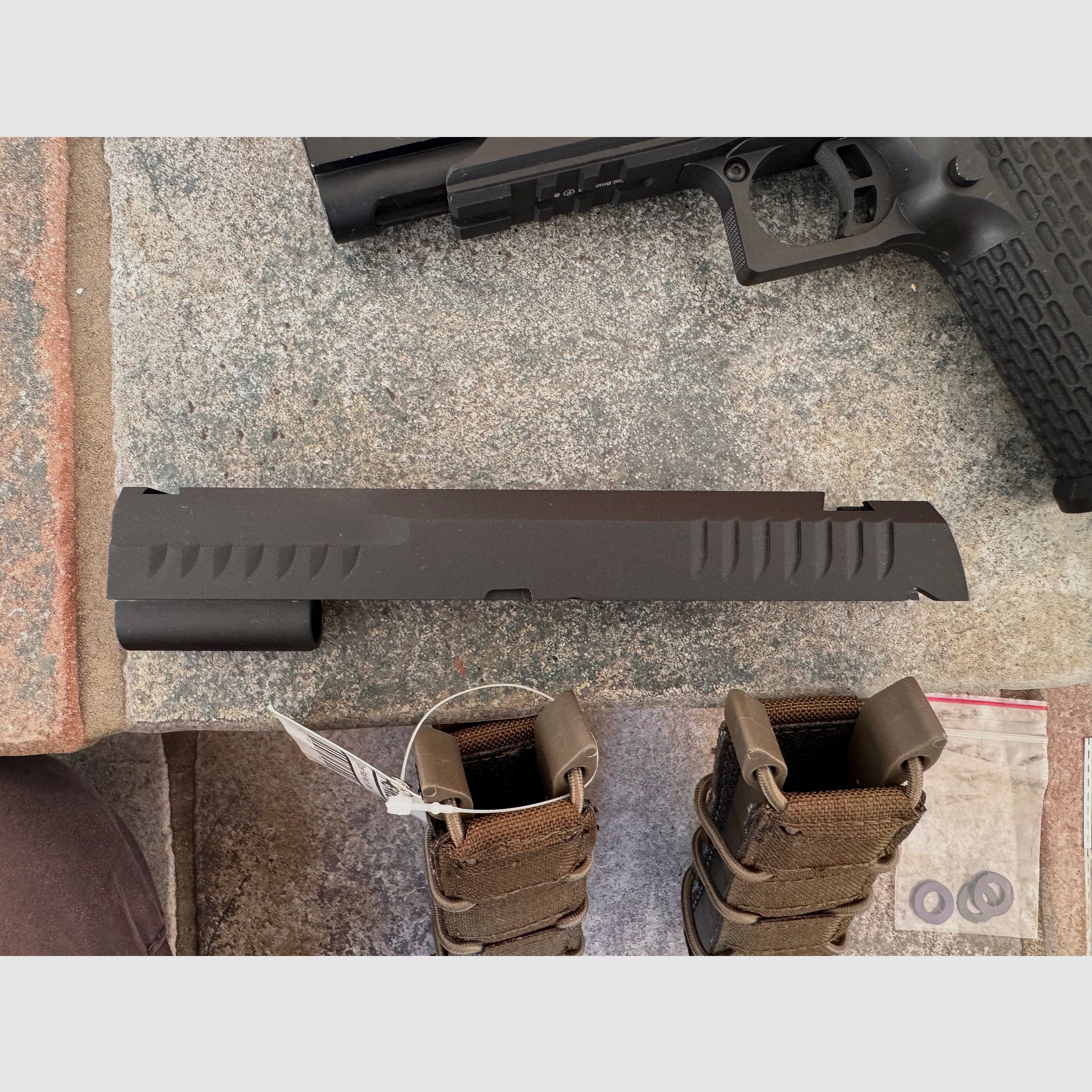 Novritsch SSP1 Softair Pistole mit Zubehör 