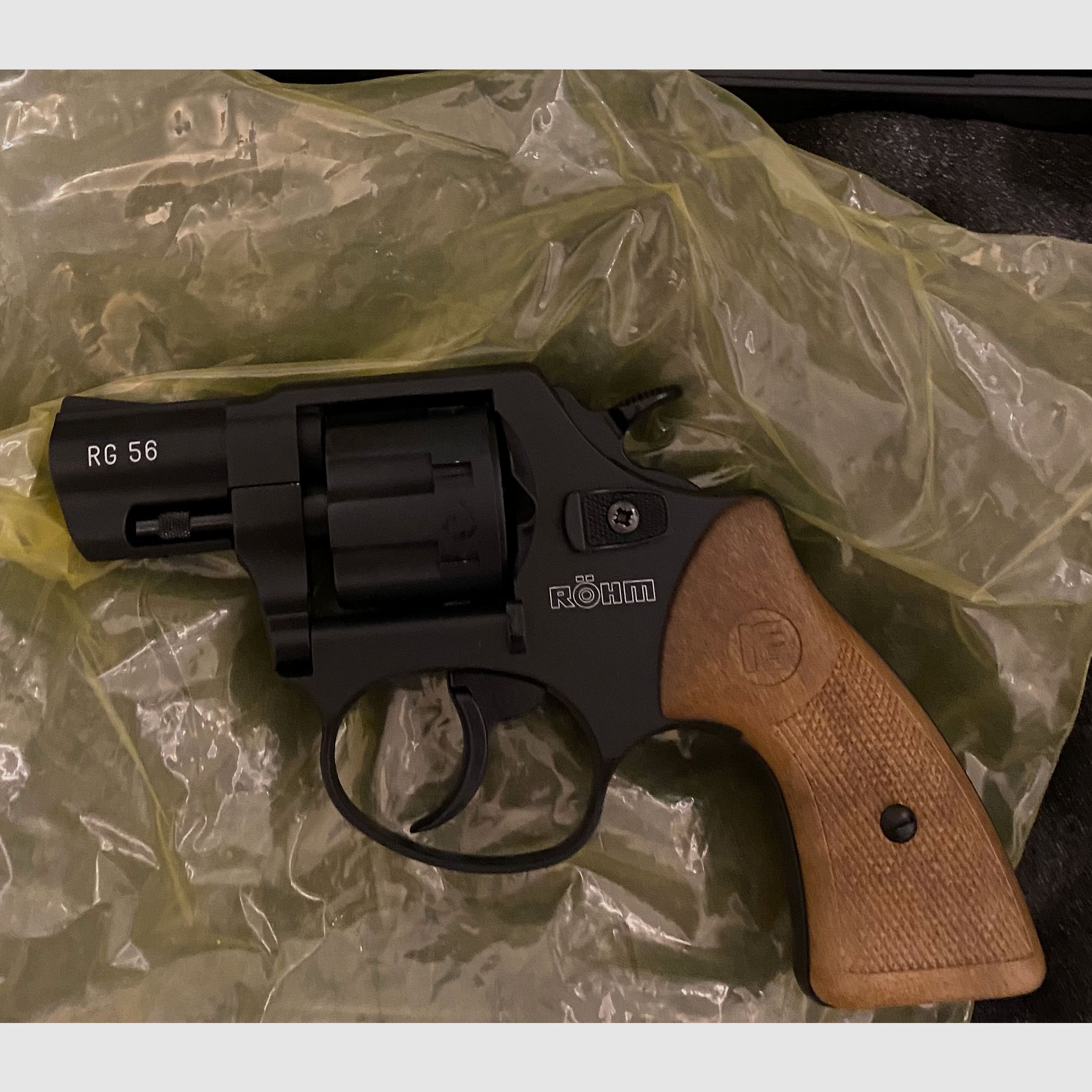 Röhm RG 56 6mm pistolet alarmowy