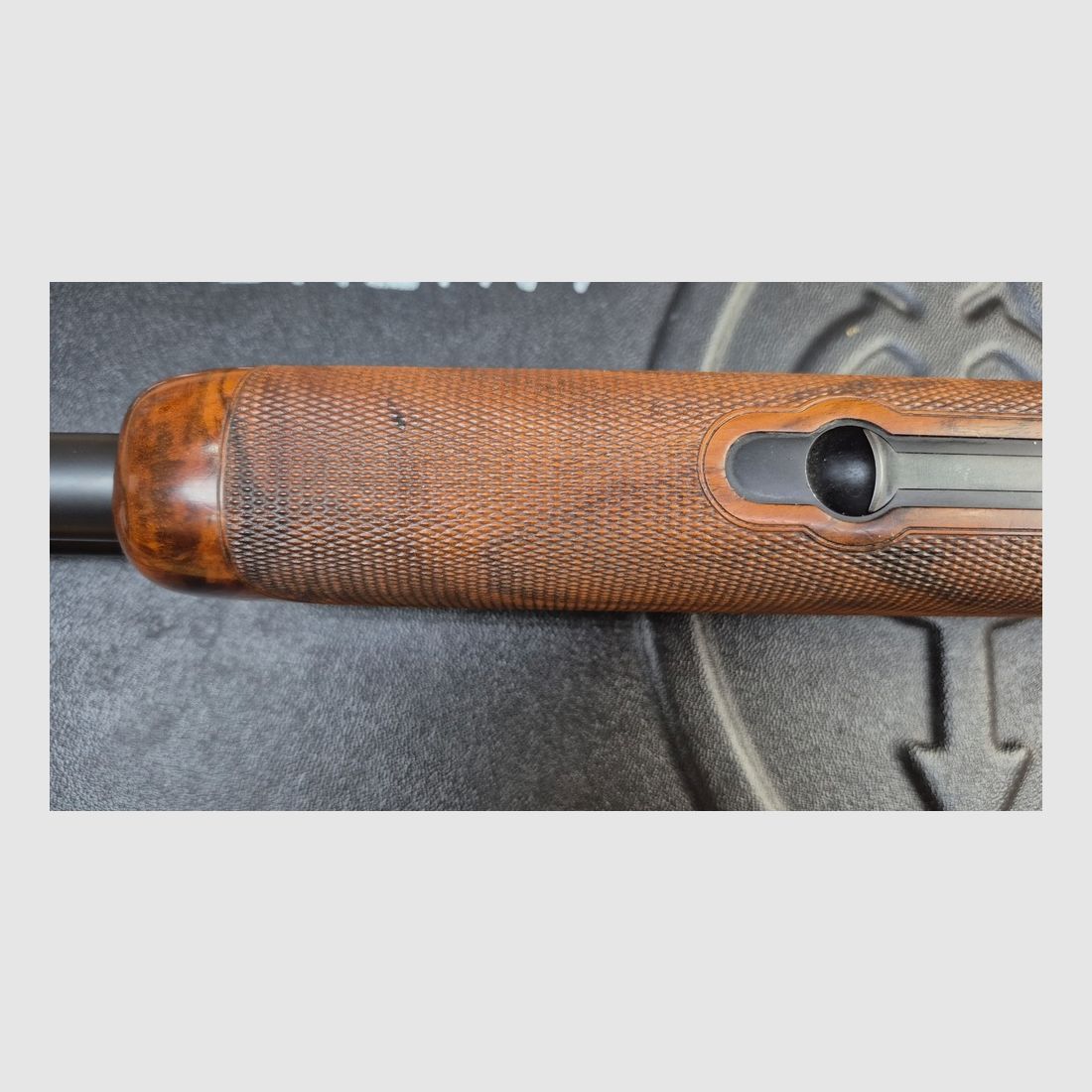 Sehr schönes Beretta 692 « Black Edition » - Über-unterlauf mit 76 cm Lauf - Kal. 12/70 - Mit Beretta-Koffer und zahlreichen Zubehör - Ausgezeichneter Zustand, fast wie neu! - TBE ++, Bild 38 von 46